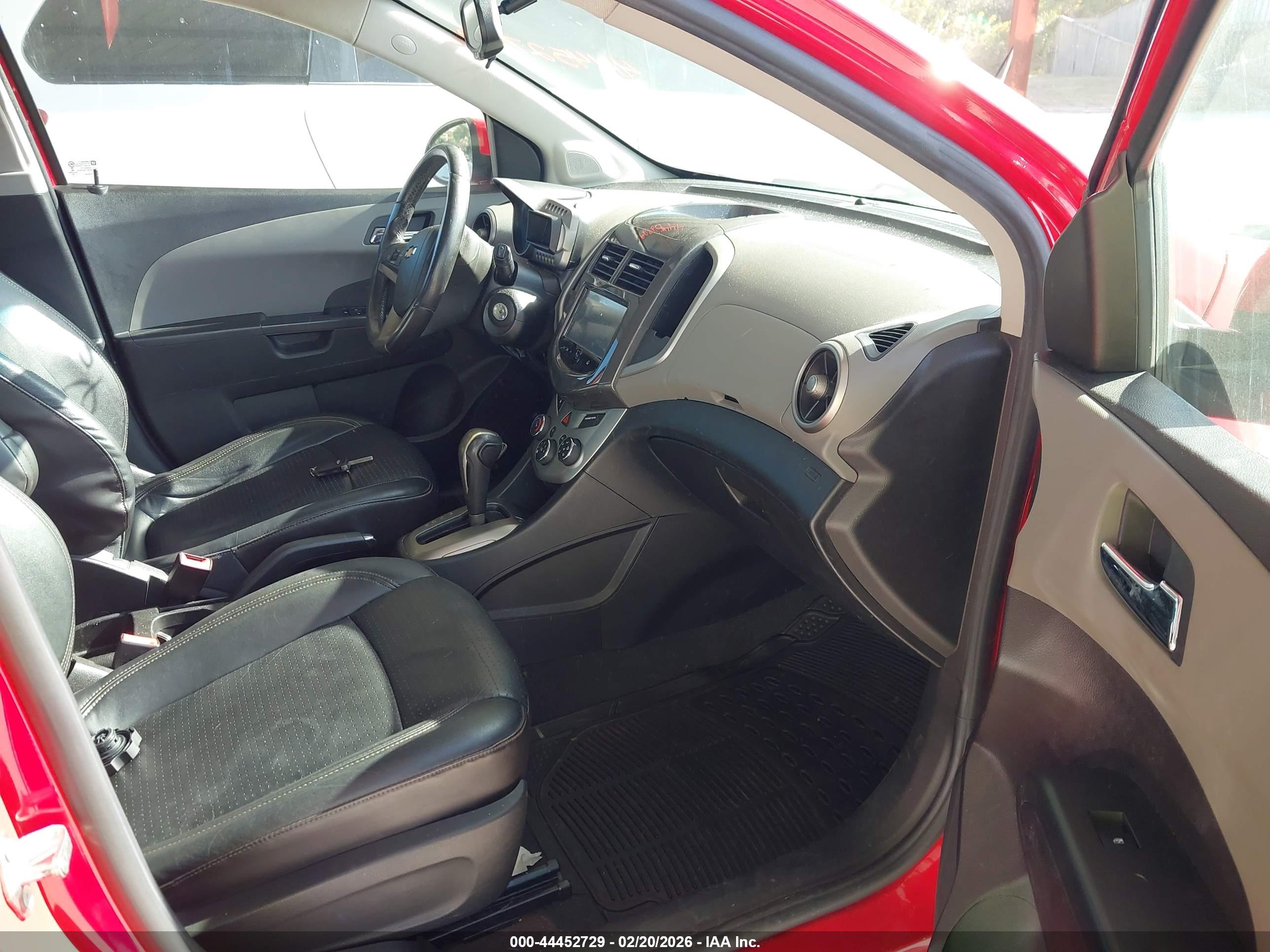 CHEVROLET SONIC image 5