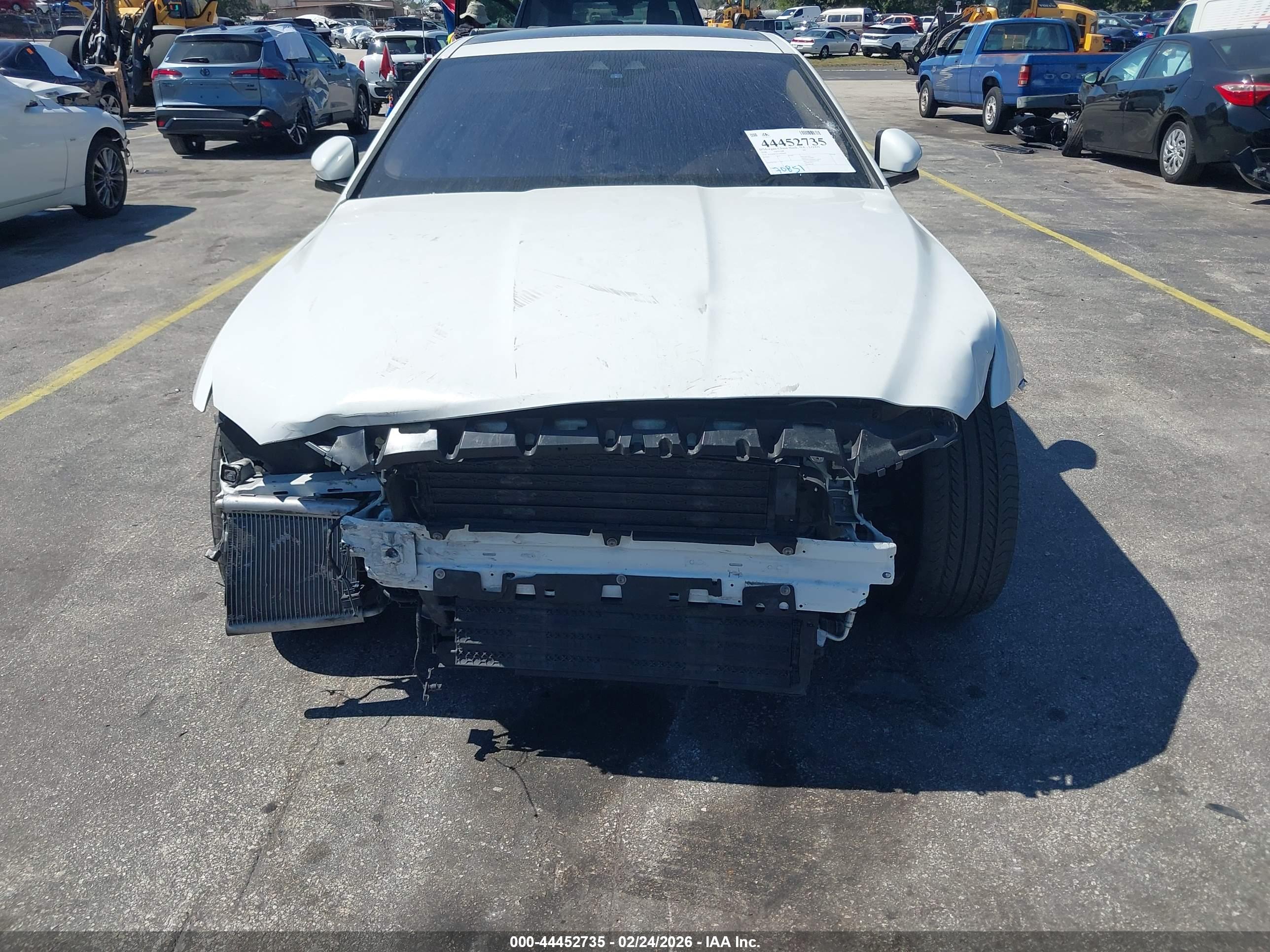 JAGUAR XE image 6