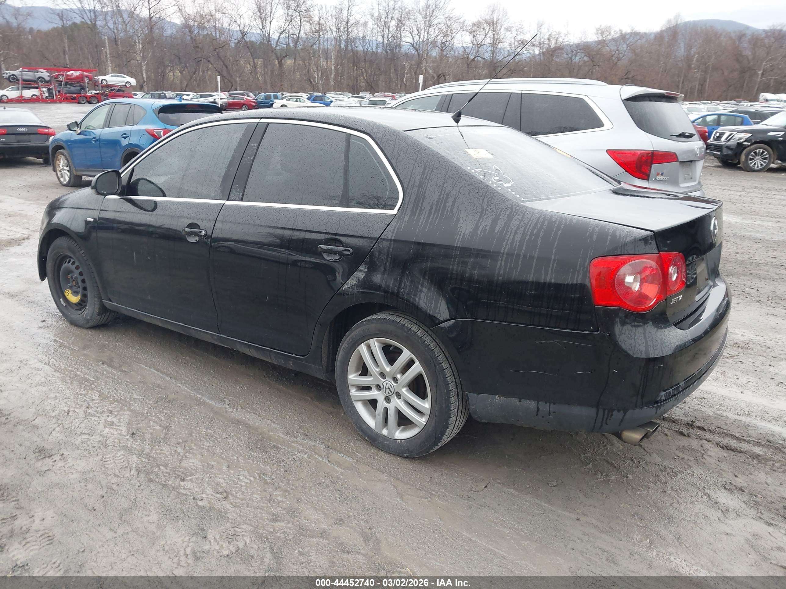 VOLKSWAGEN JETTA image 3