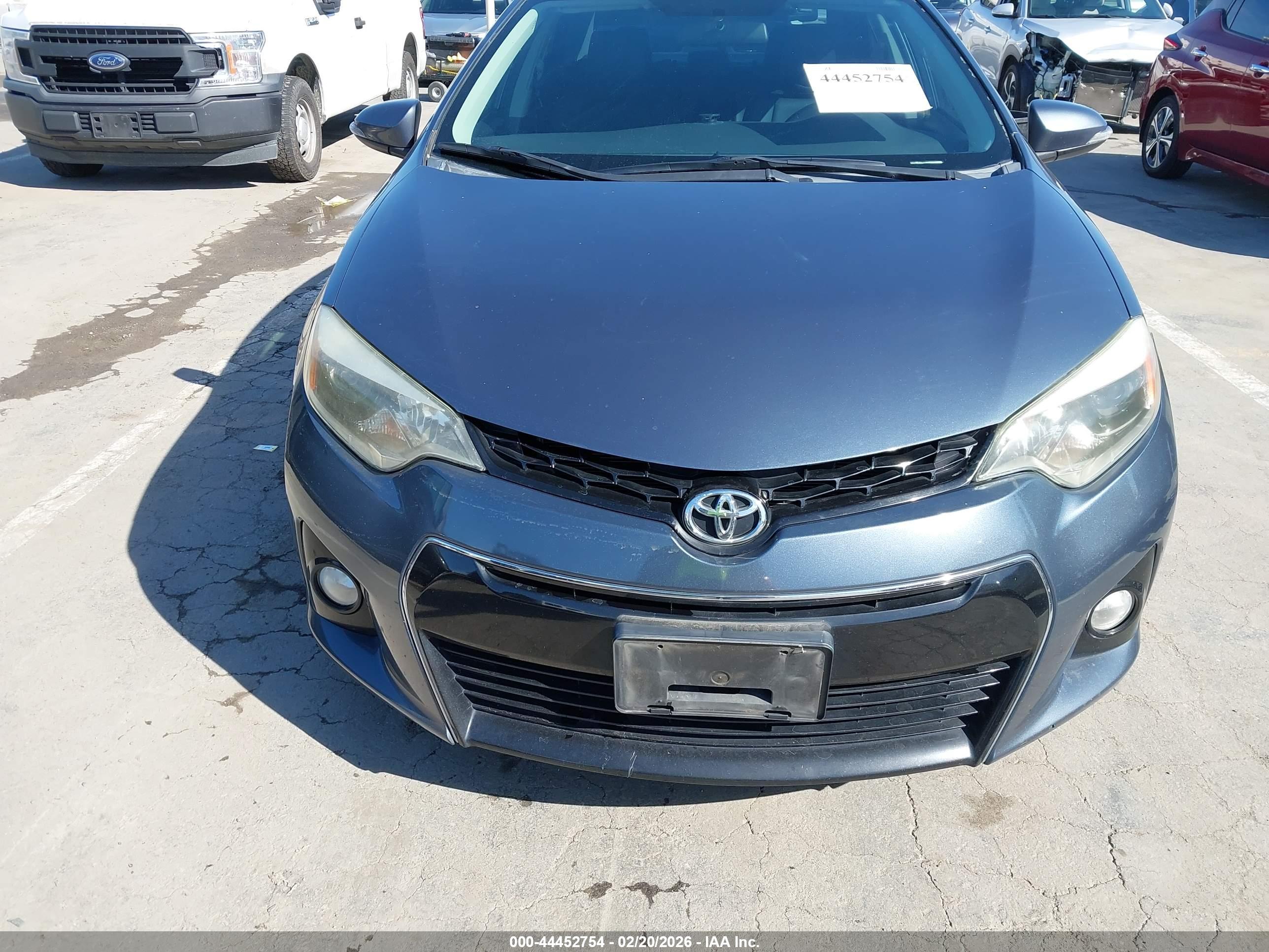 TOYOTA COROLLA image 6