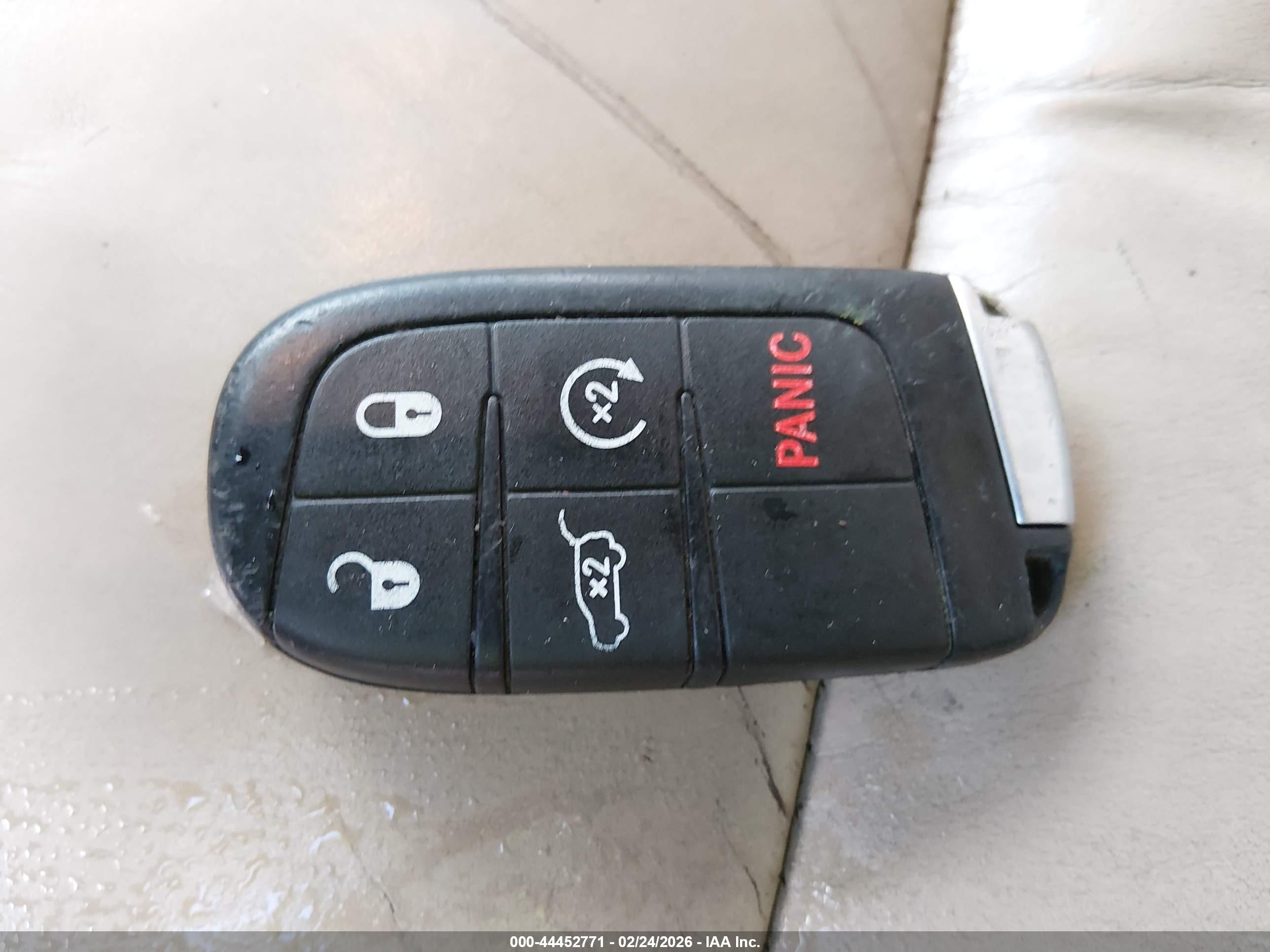 JEEP GRAND image 11