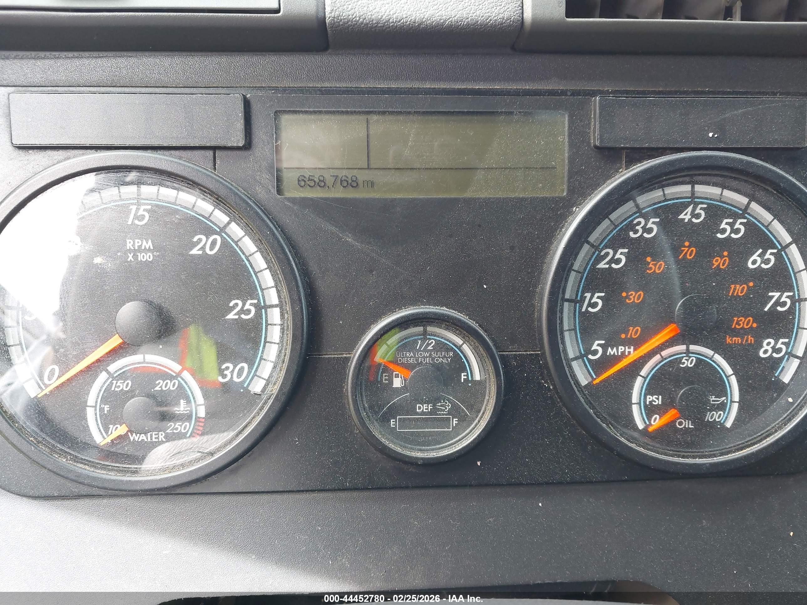 FREIGHTLINER CASCADIA image 6