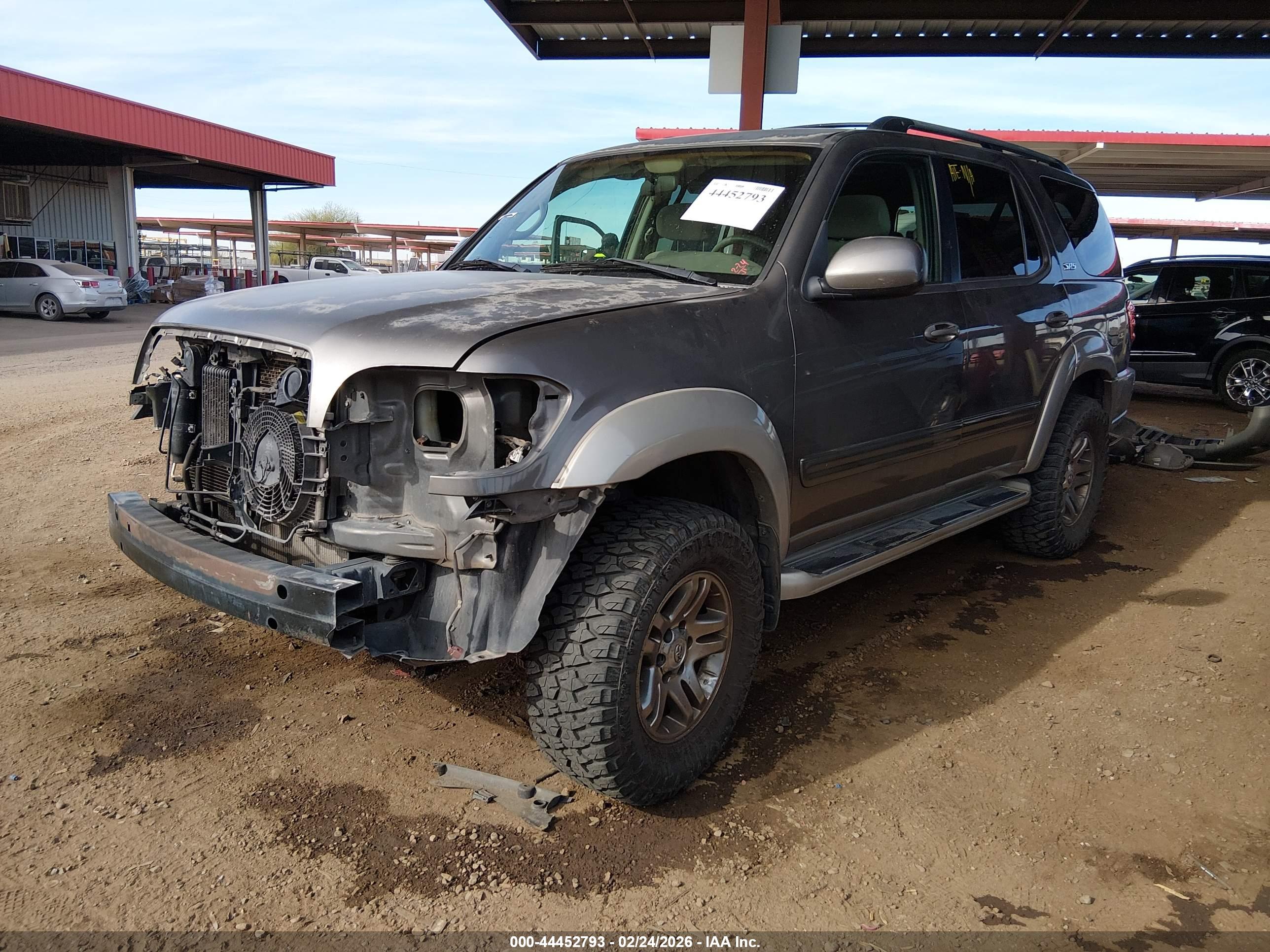 TOYOTA SEQUOIA image 2
