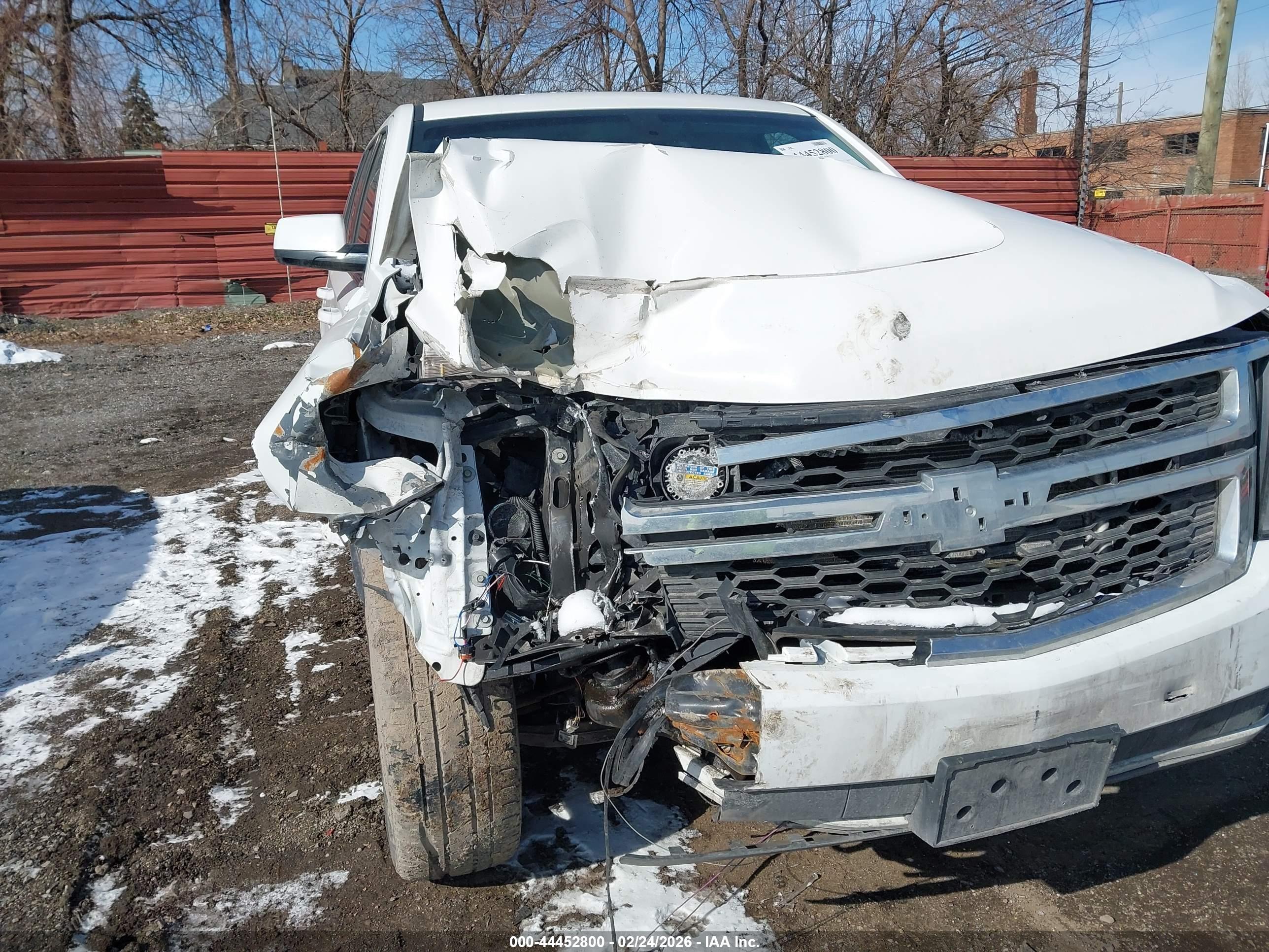 CHEVROLET TAHOE image 6