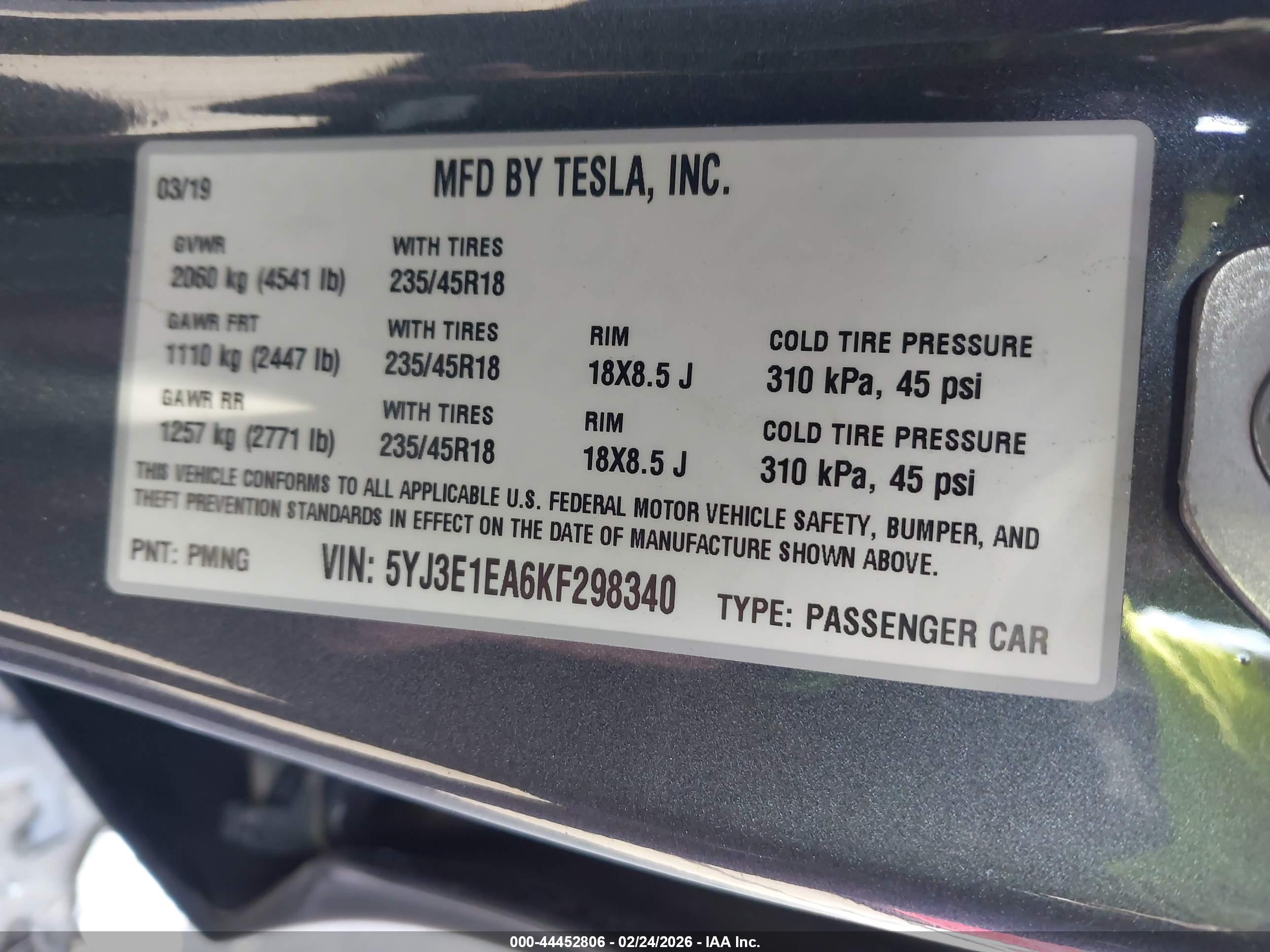 TESLA MODEL image 9
