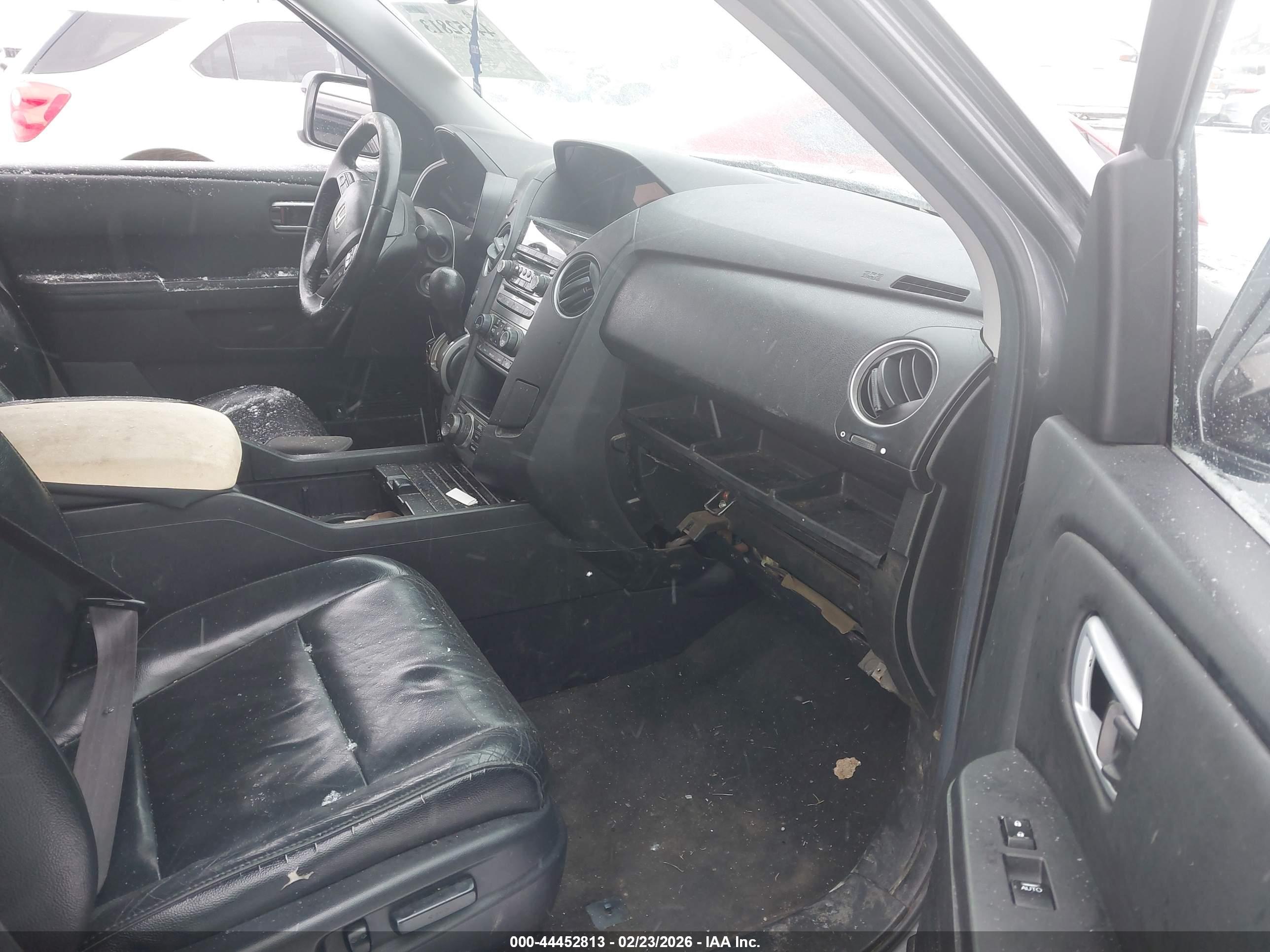 HONDA PILOT image 5