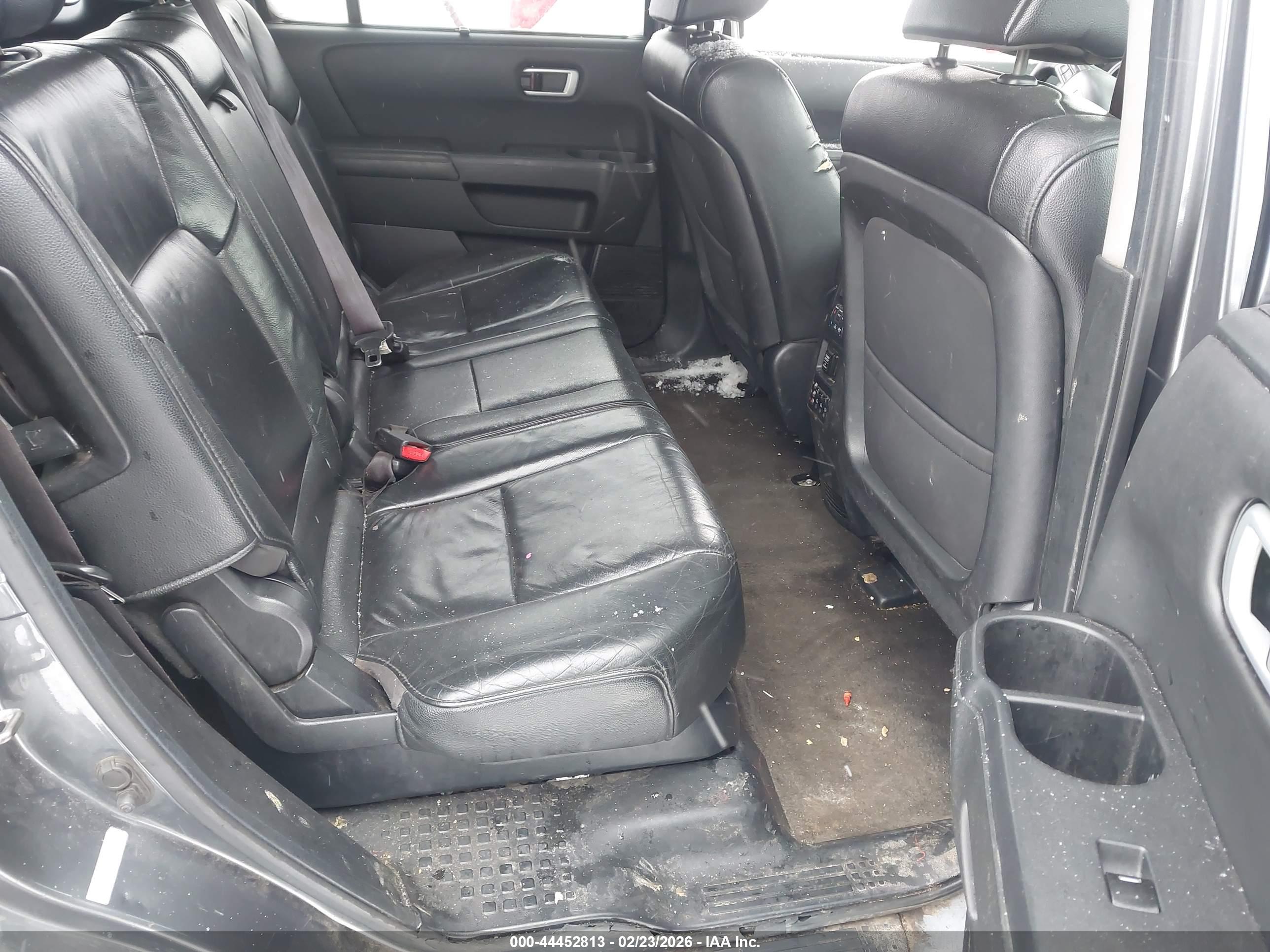 HONDA PILOT image 8