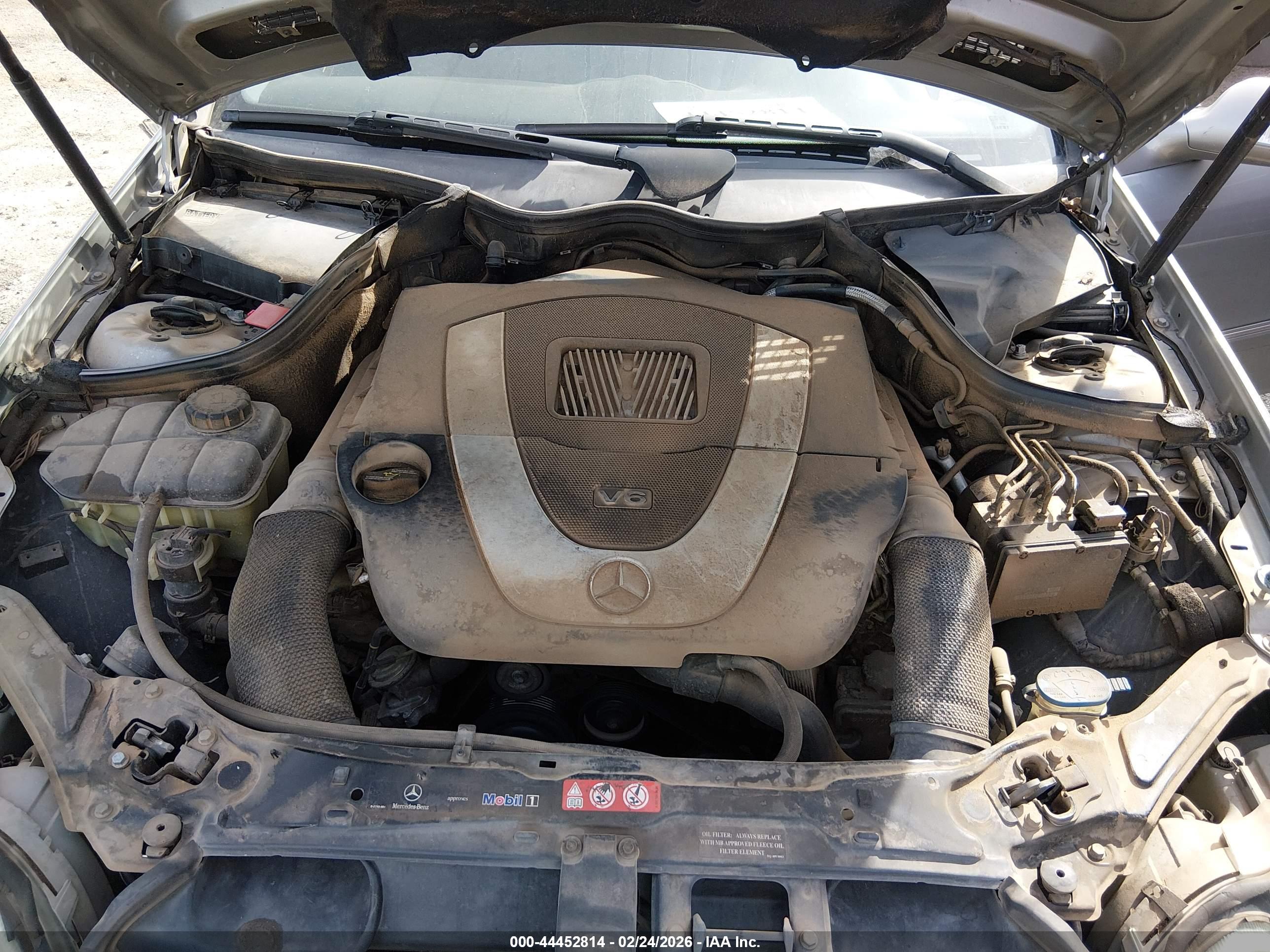 MERCEDES-BENZ CLK image 10