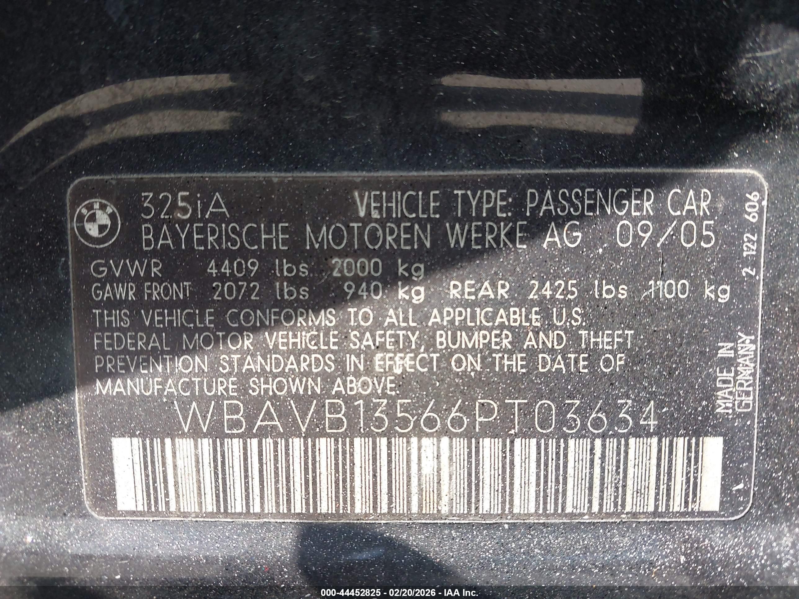 BMW 325I image 9