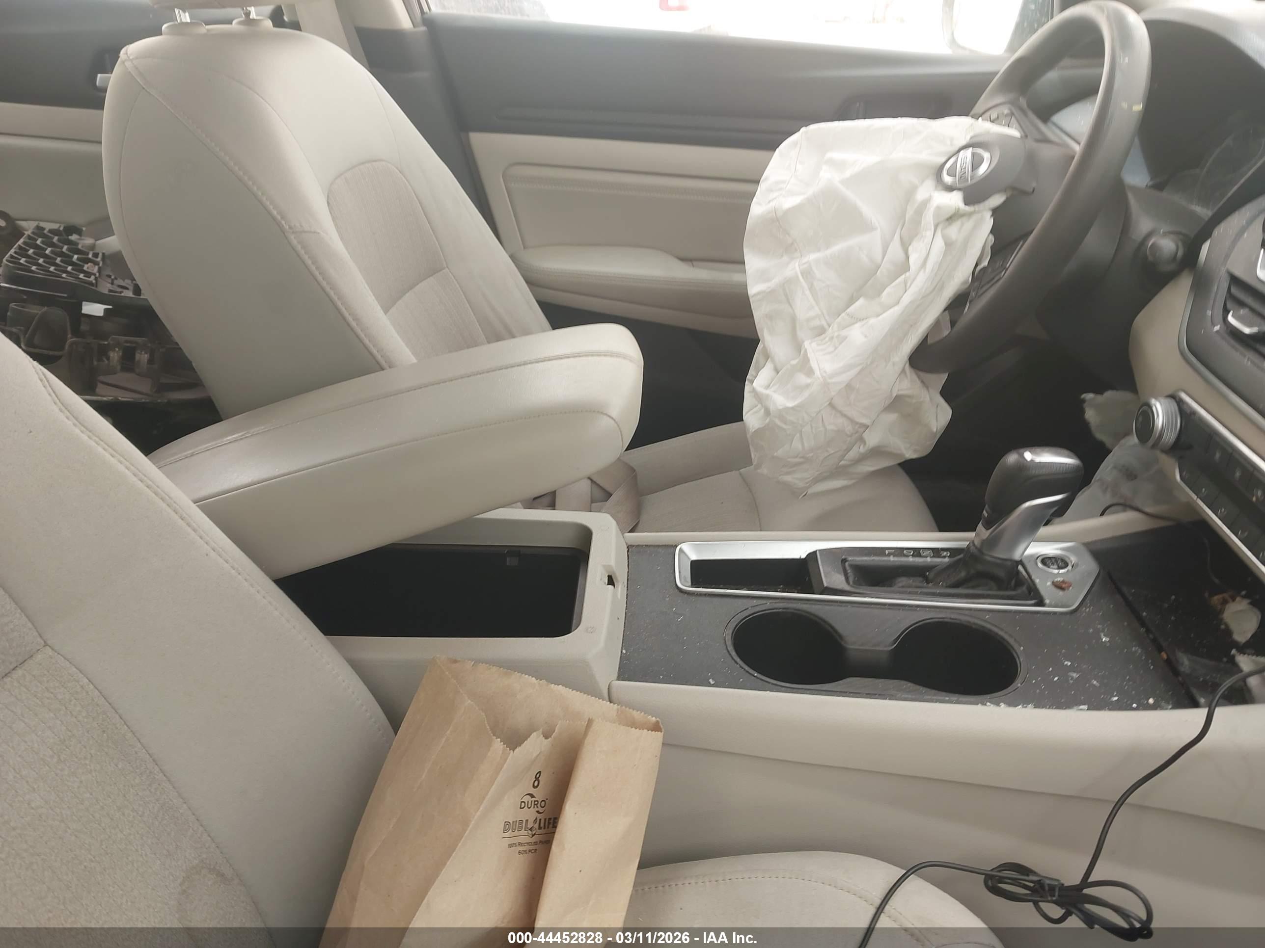 NISSAN ALTIMA image 5