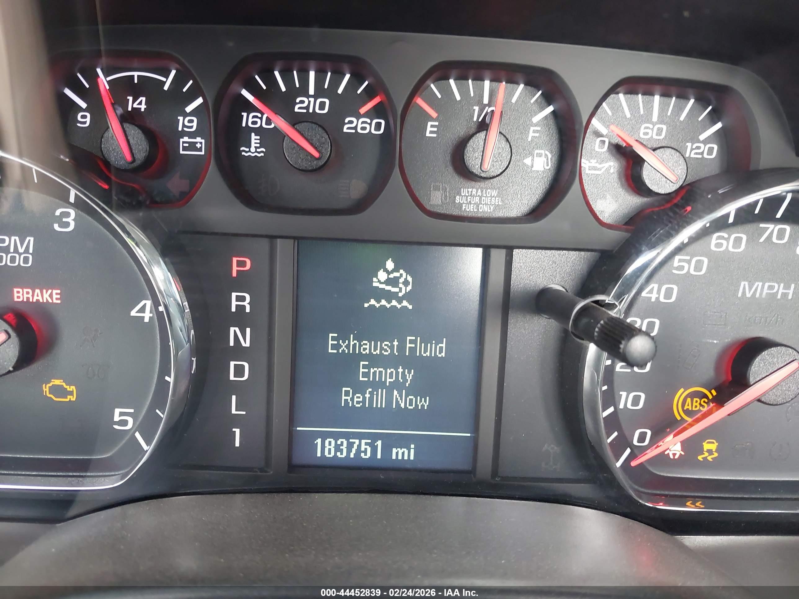 CHEVROLET SILVERADO image 7