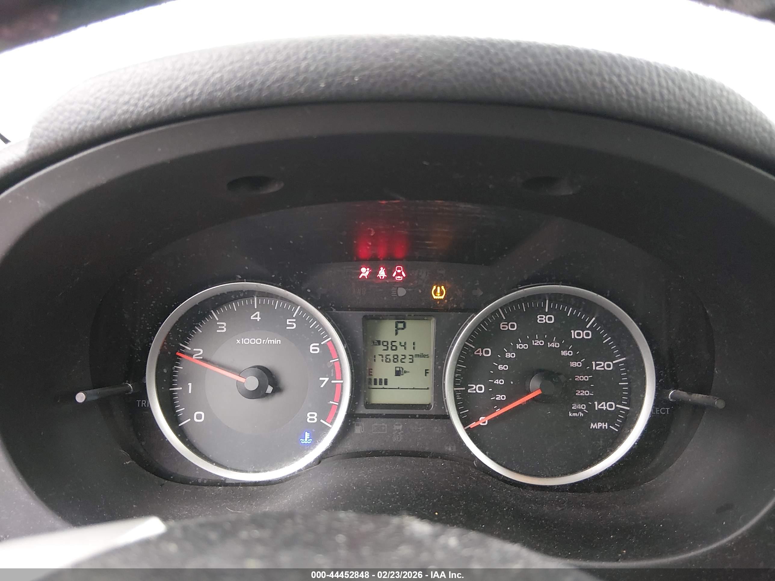 SUBARU FORESTER image 7