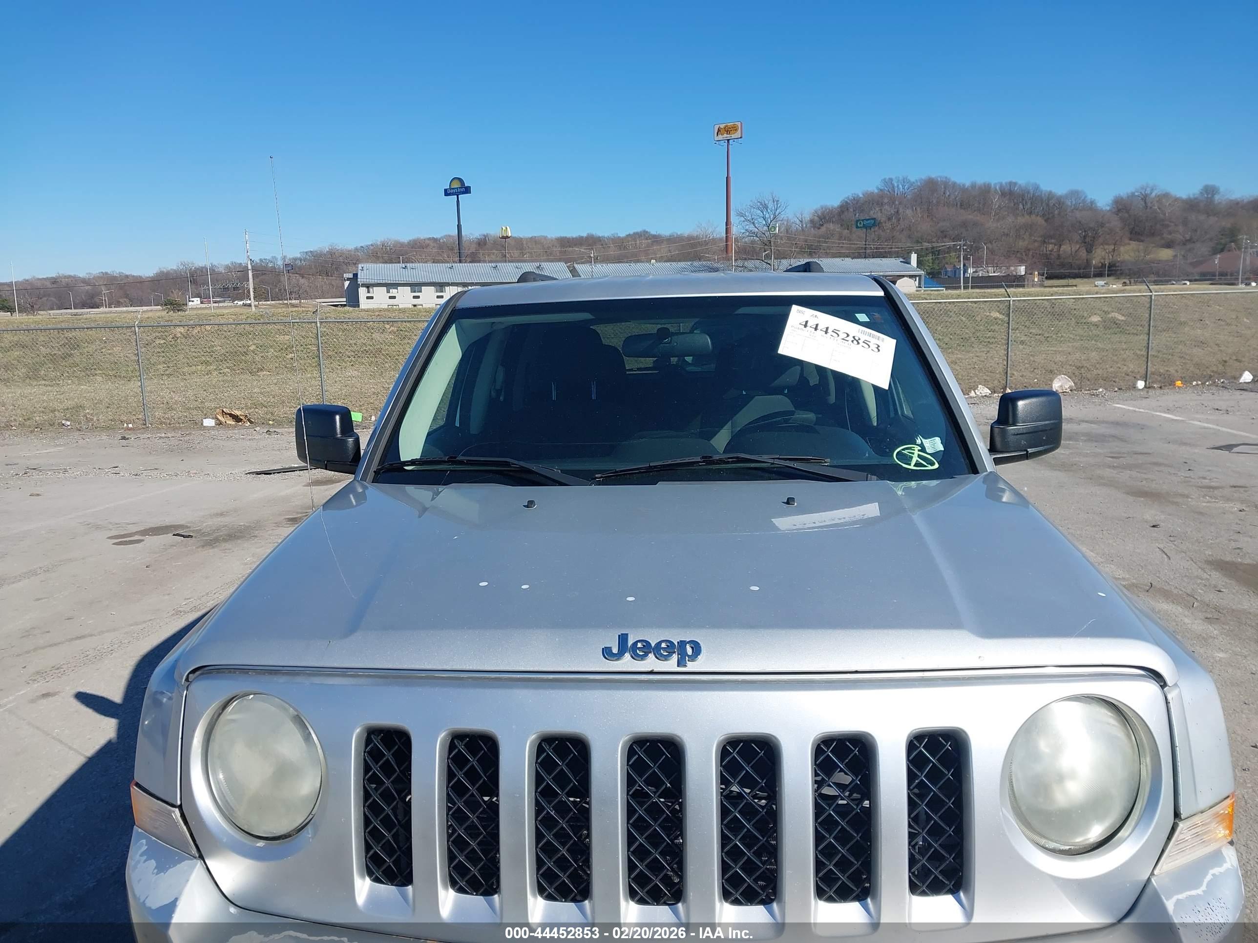 JEEP PATRIOT image 6