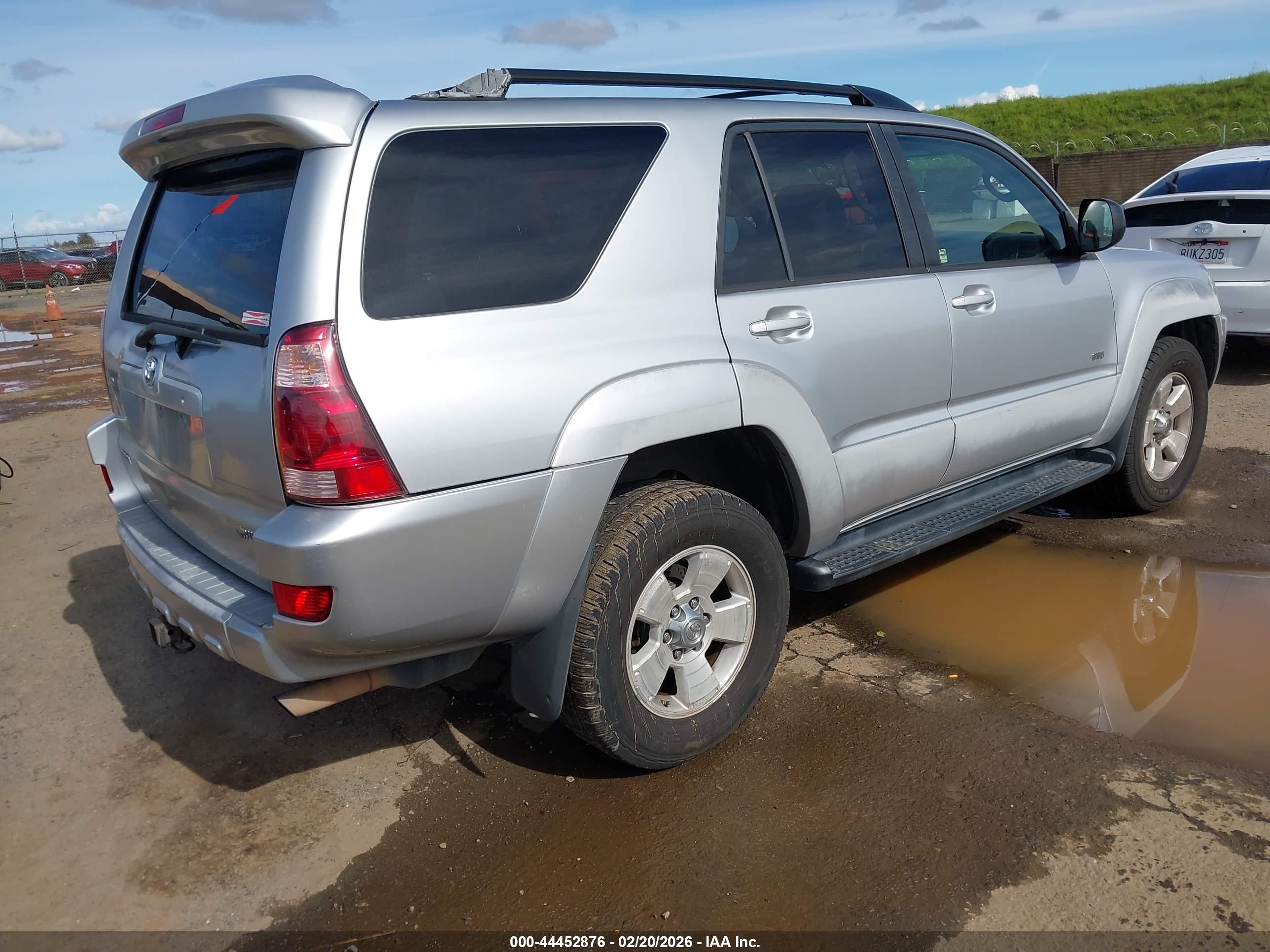 TOYOTA 4RUNNER image 4