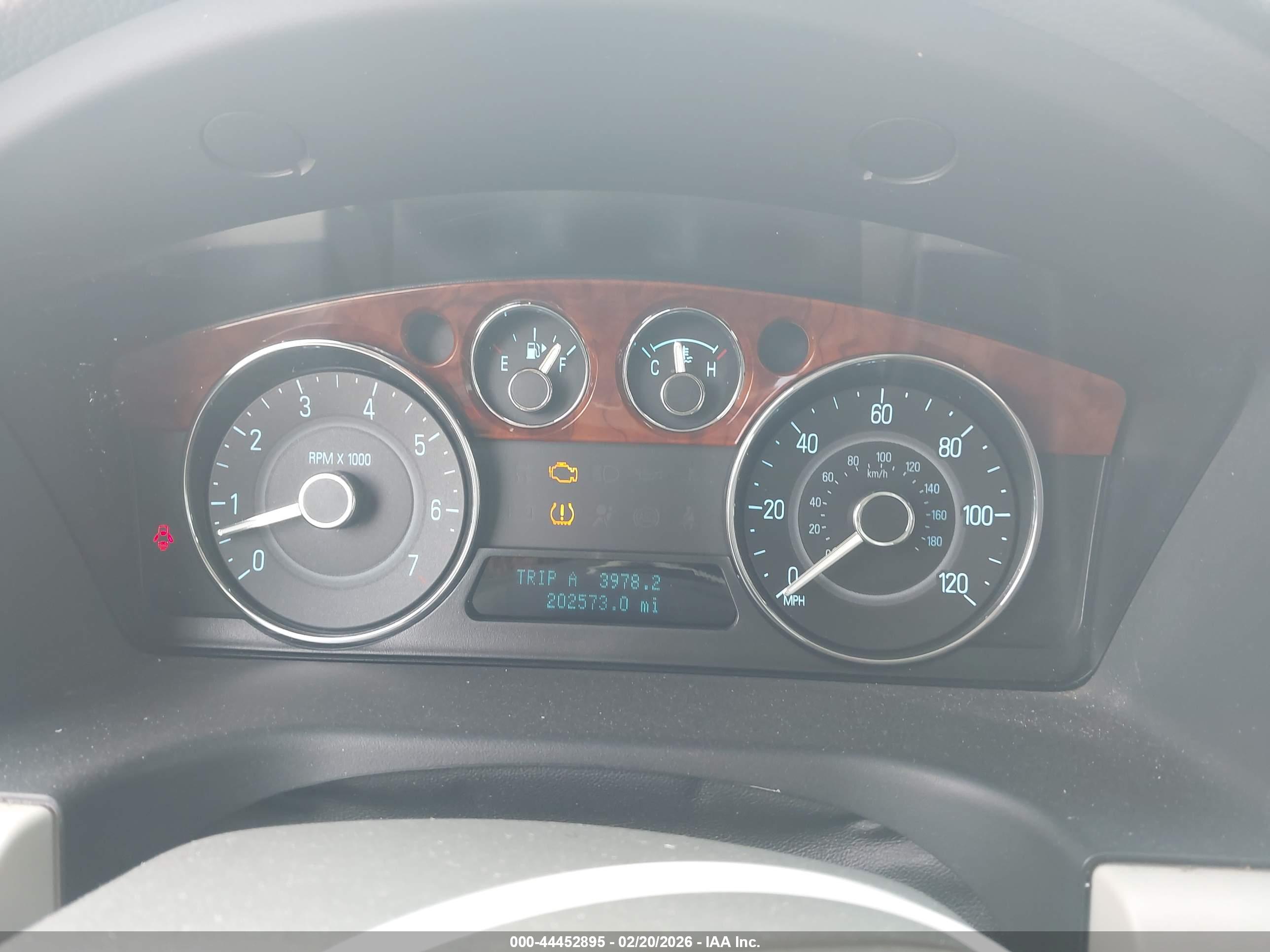 FORD FLEX image 7