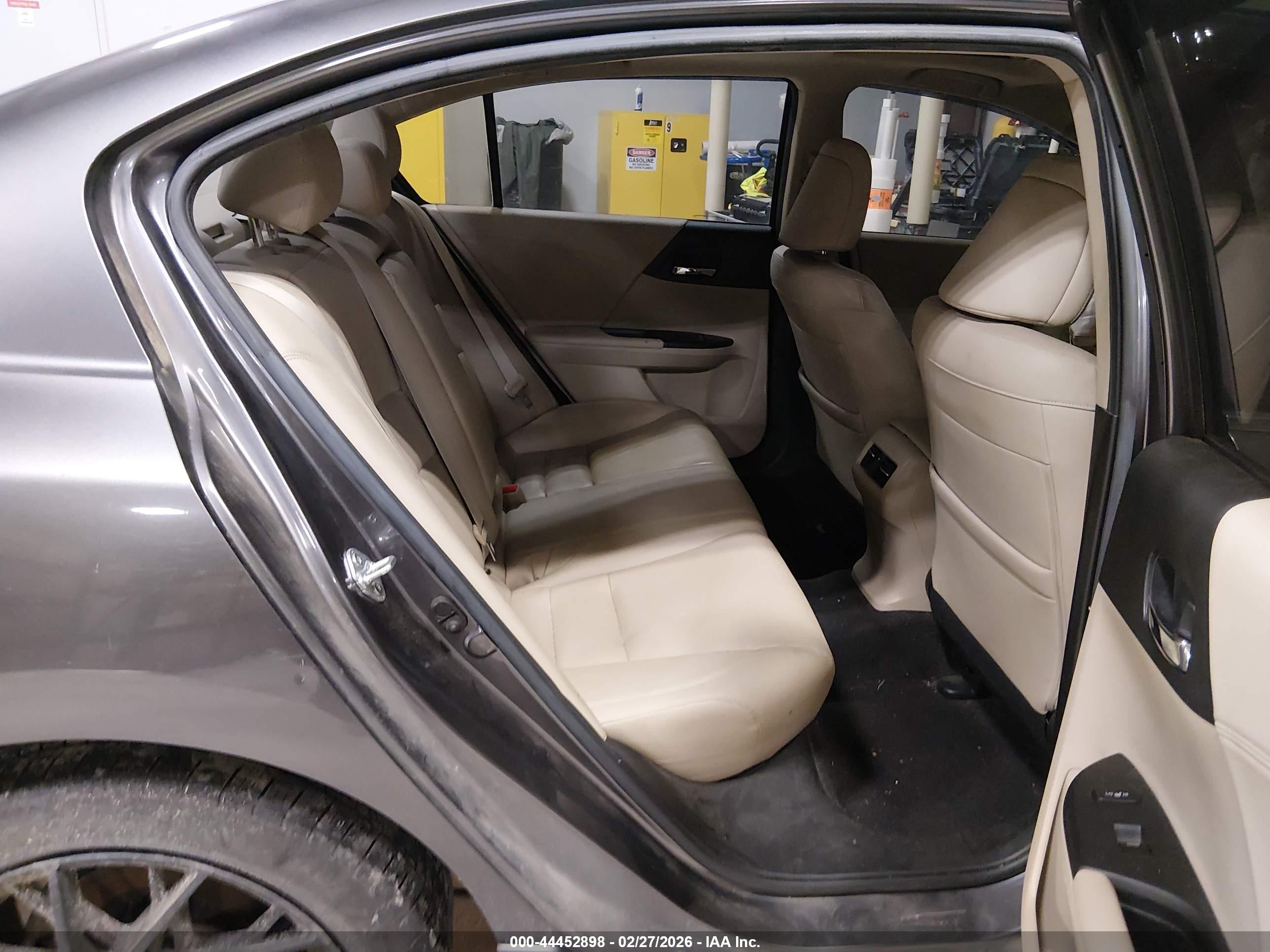 HONDA ACCORD image 8
