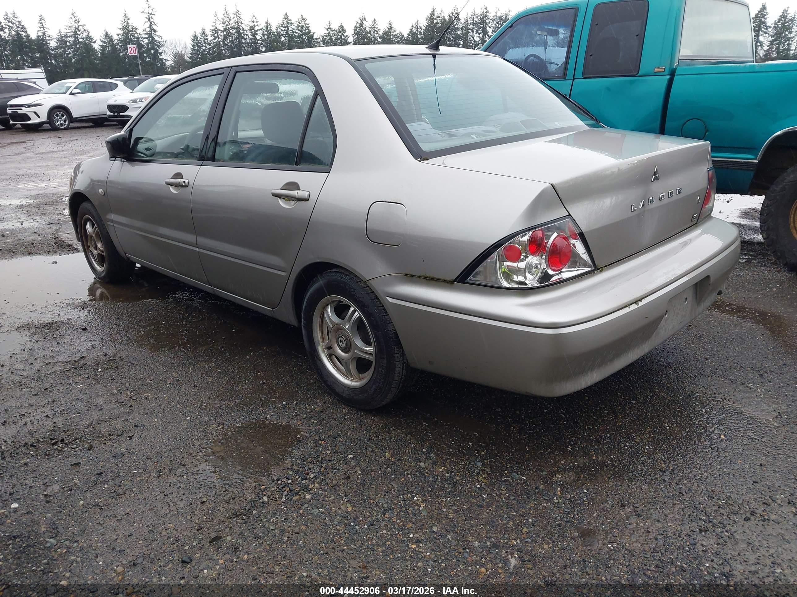MITSUBISHI LANCER image 3