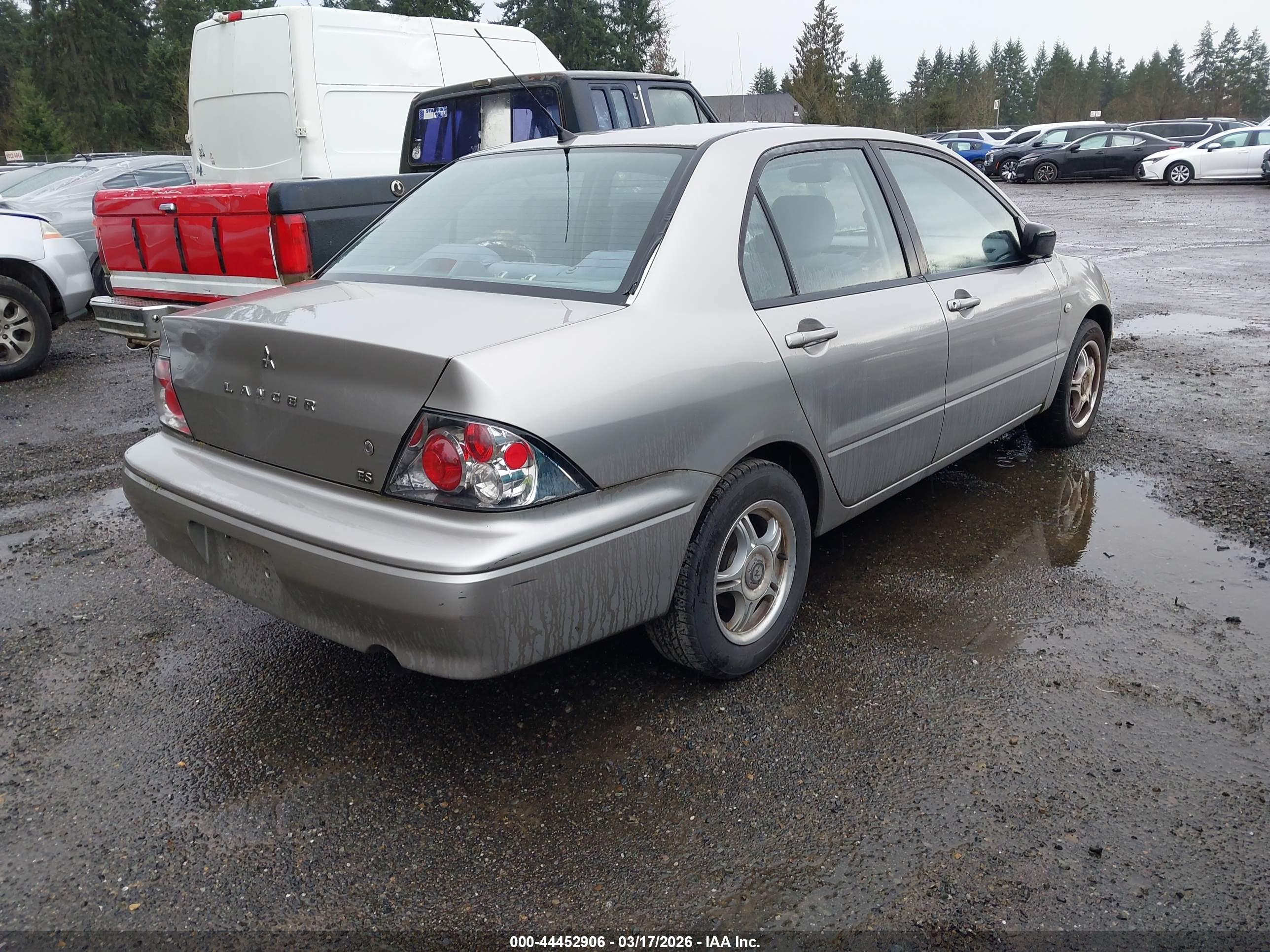 MITSUBISHI LANCER image 4