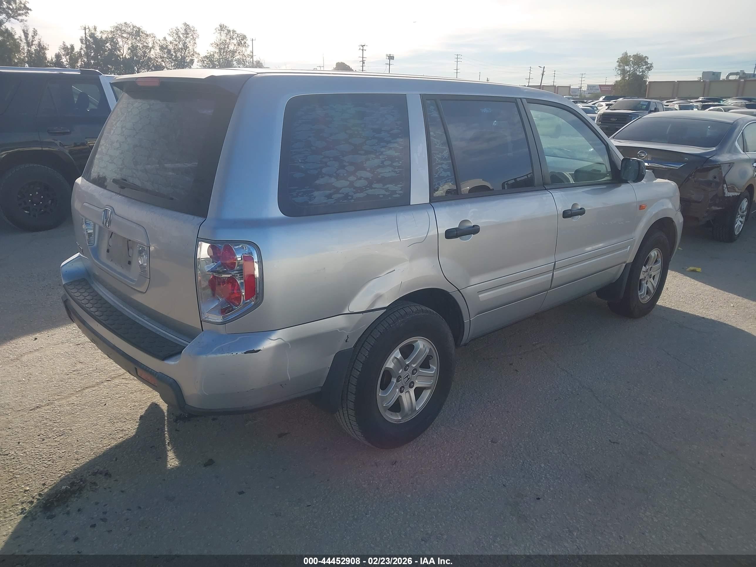 HONDA PILOT image 4