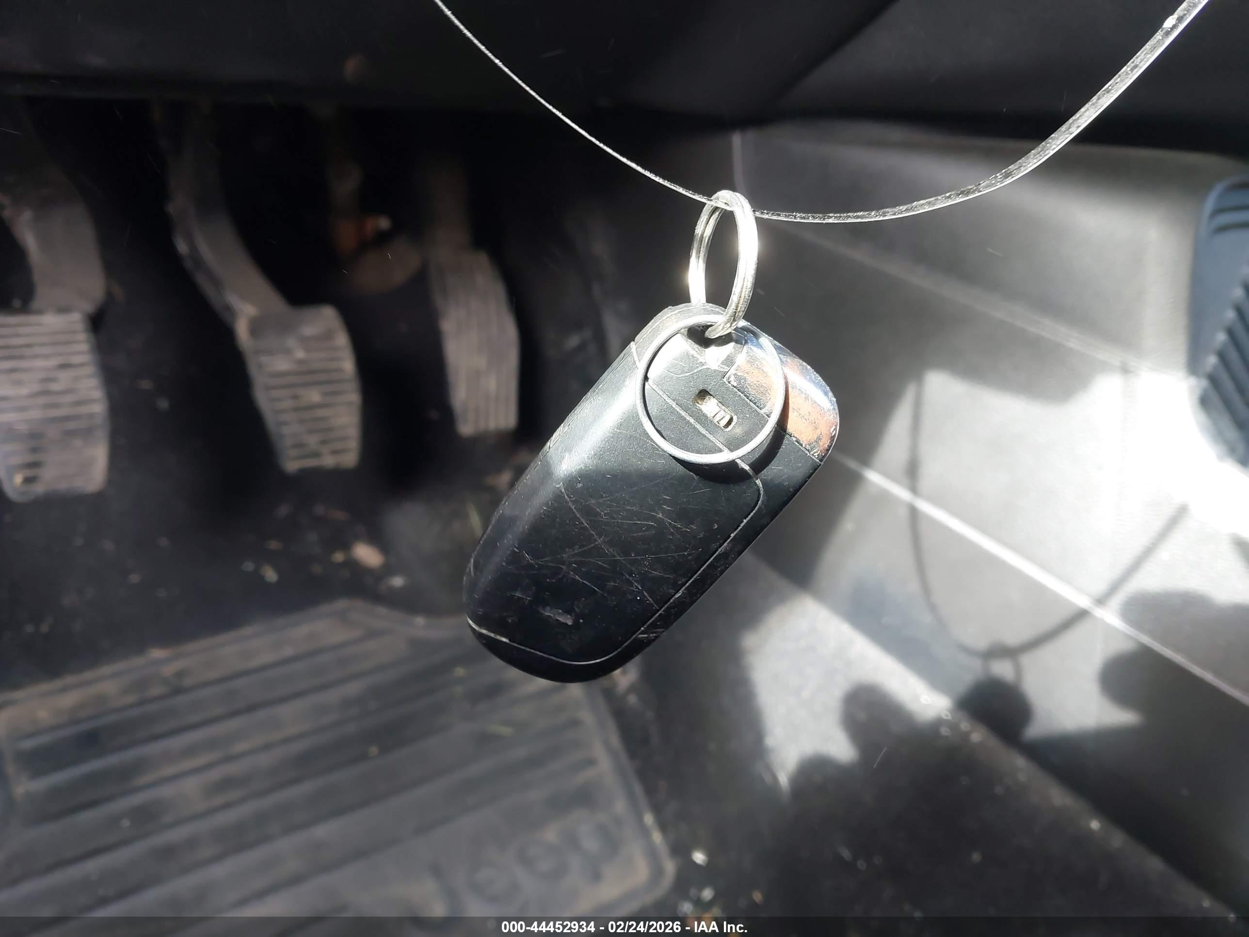 JEEP RENEGADE image 11