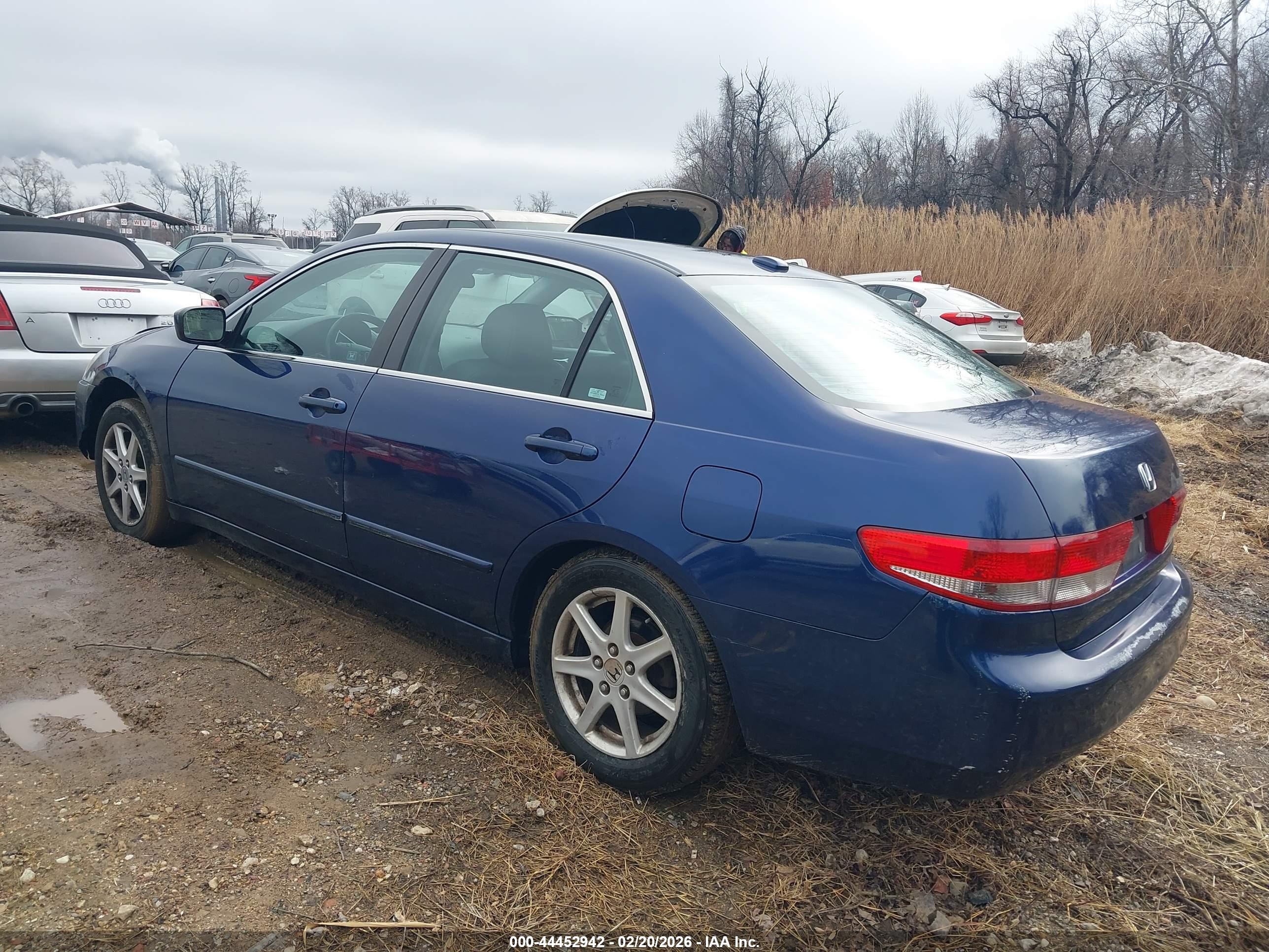 HONDA ACCORD image 3