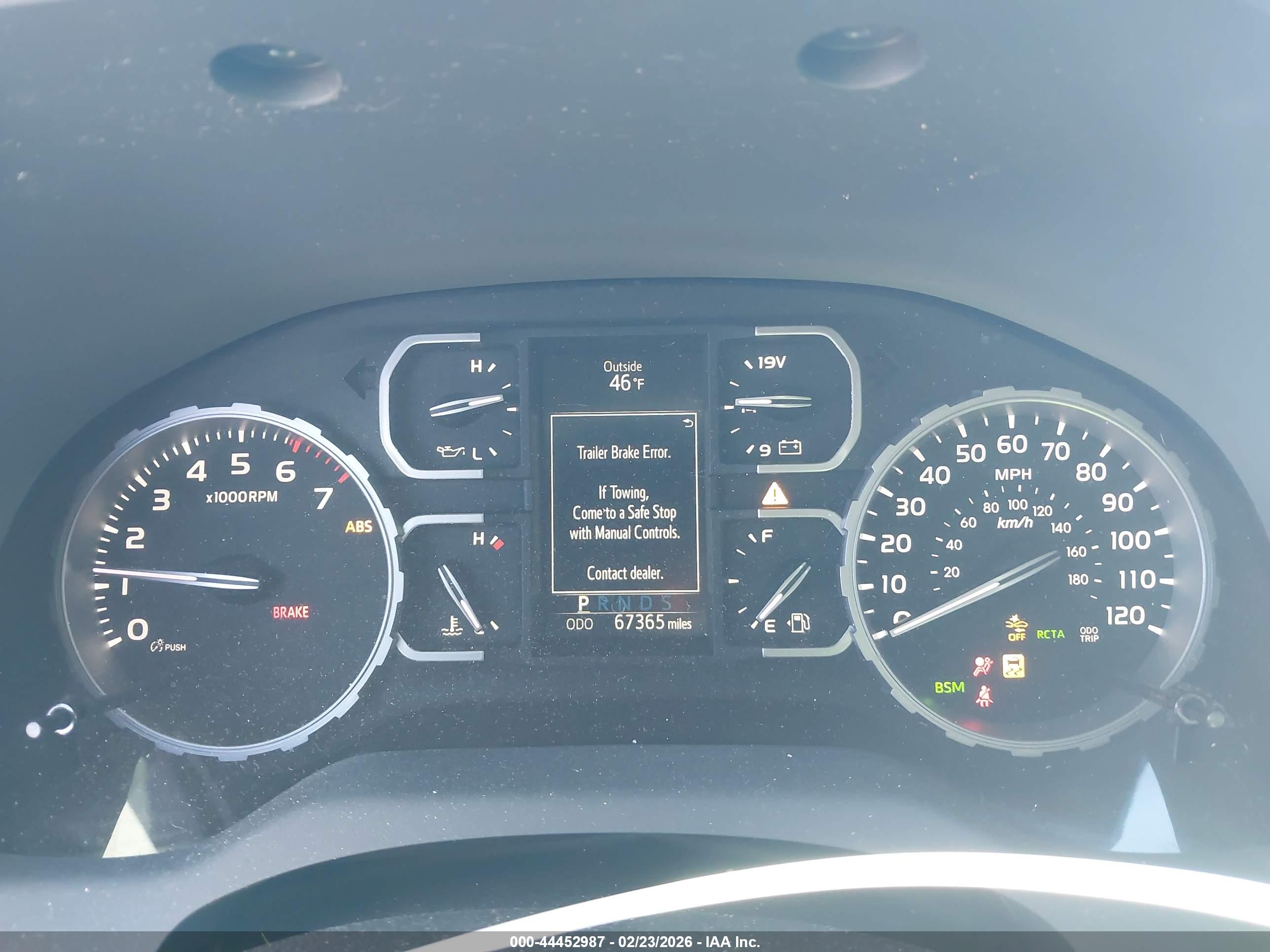TOYOTA TUNDRA image 7