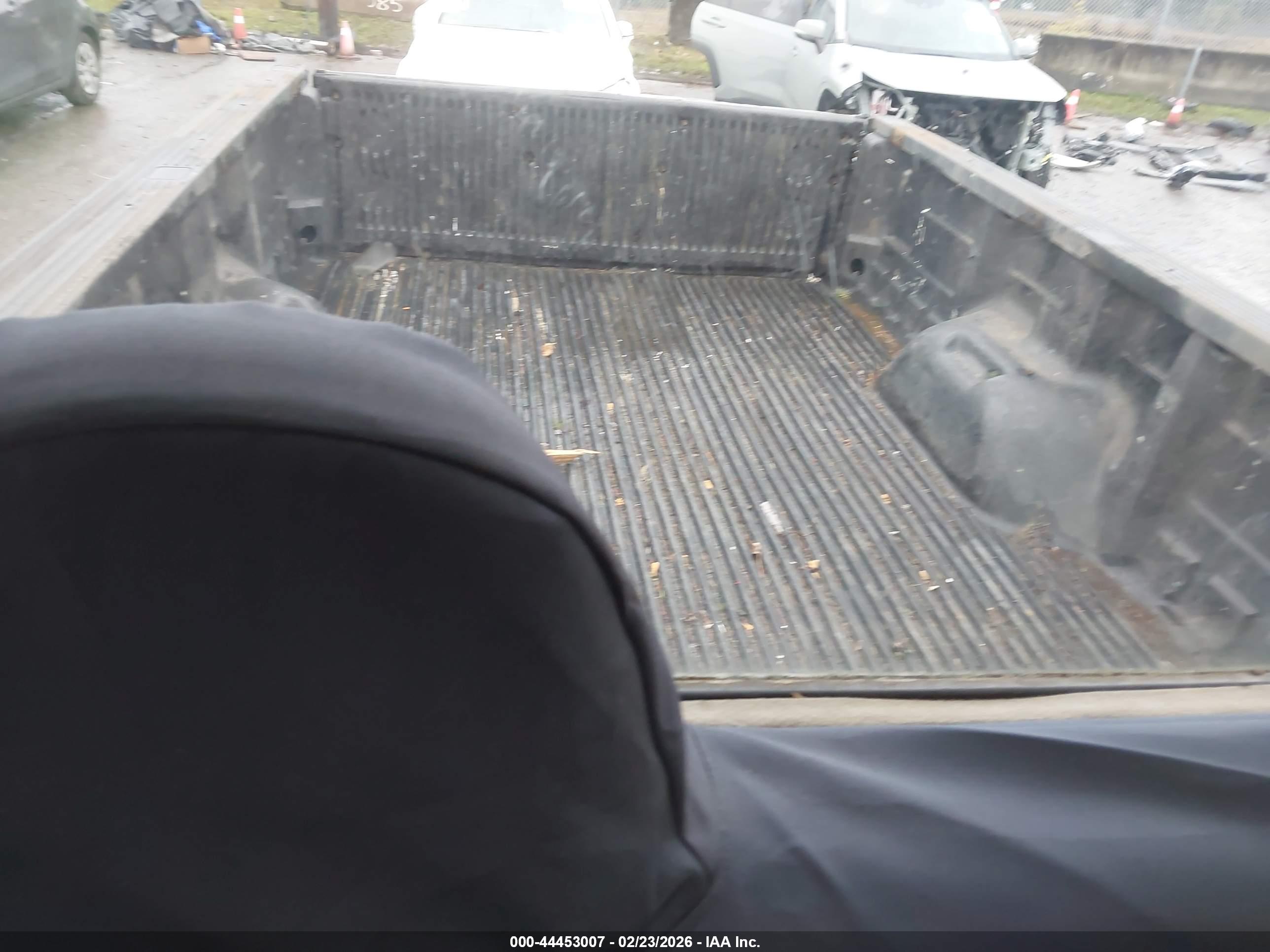 FORD F-250 image 8