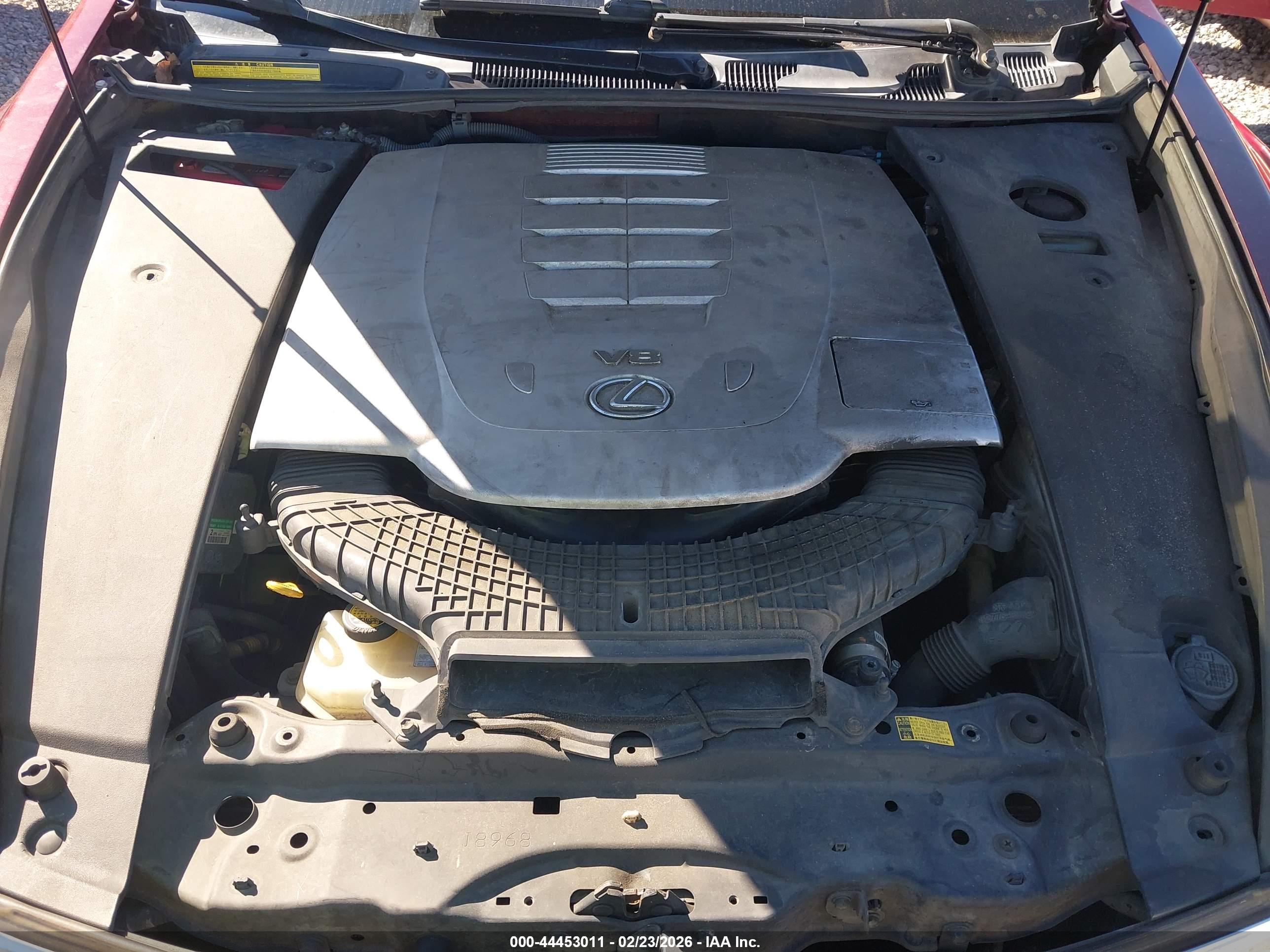 LEXUS LS image 10