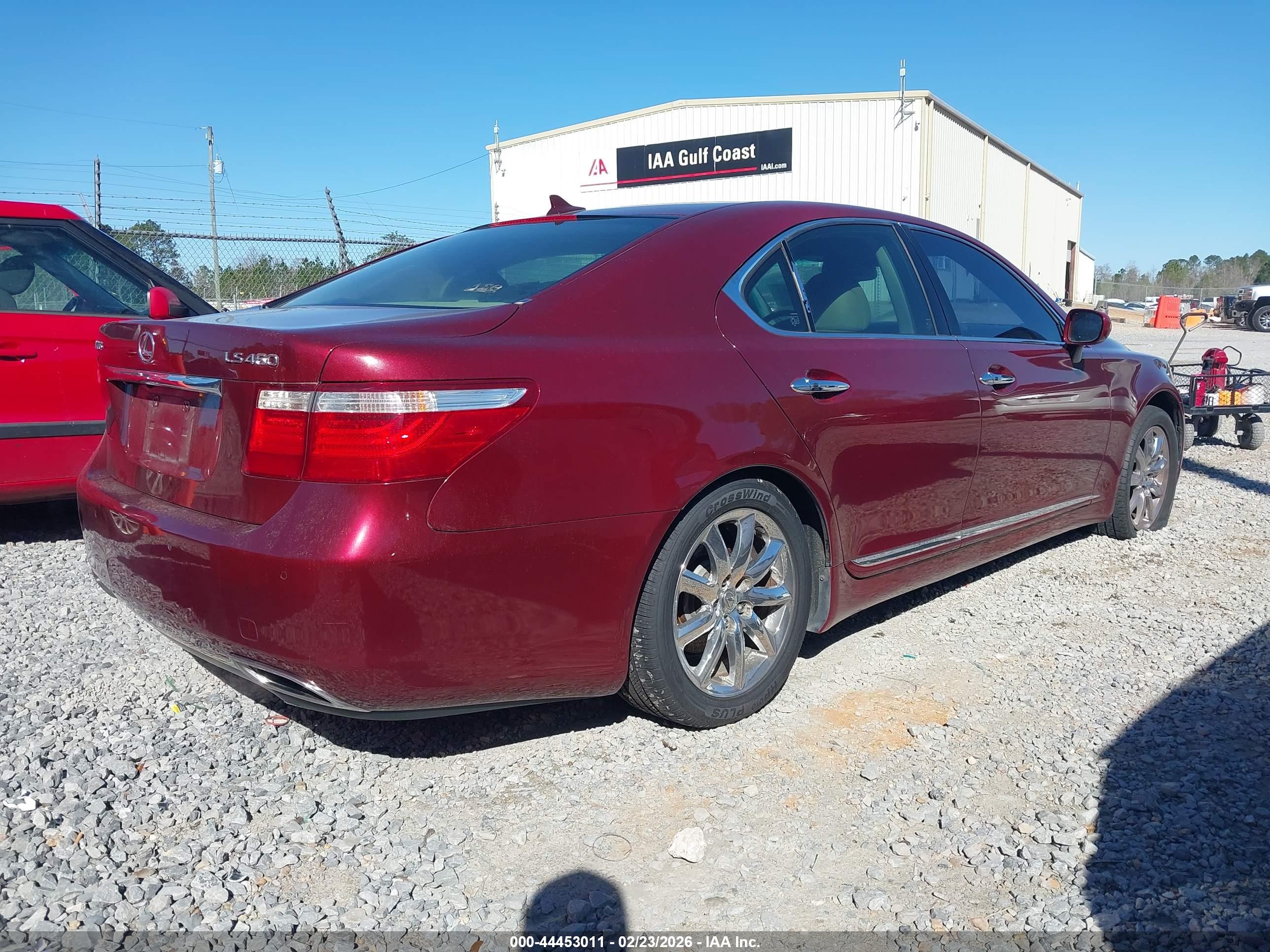 LEXUS LS image 4