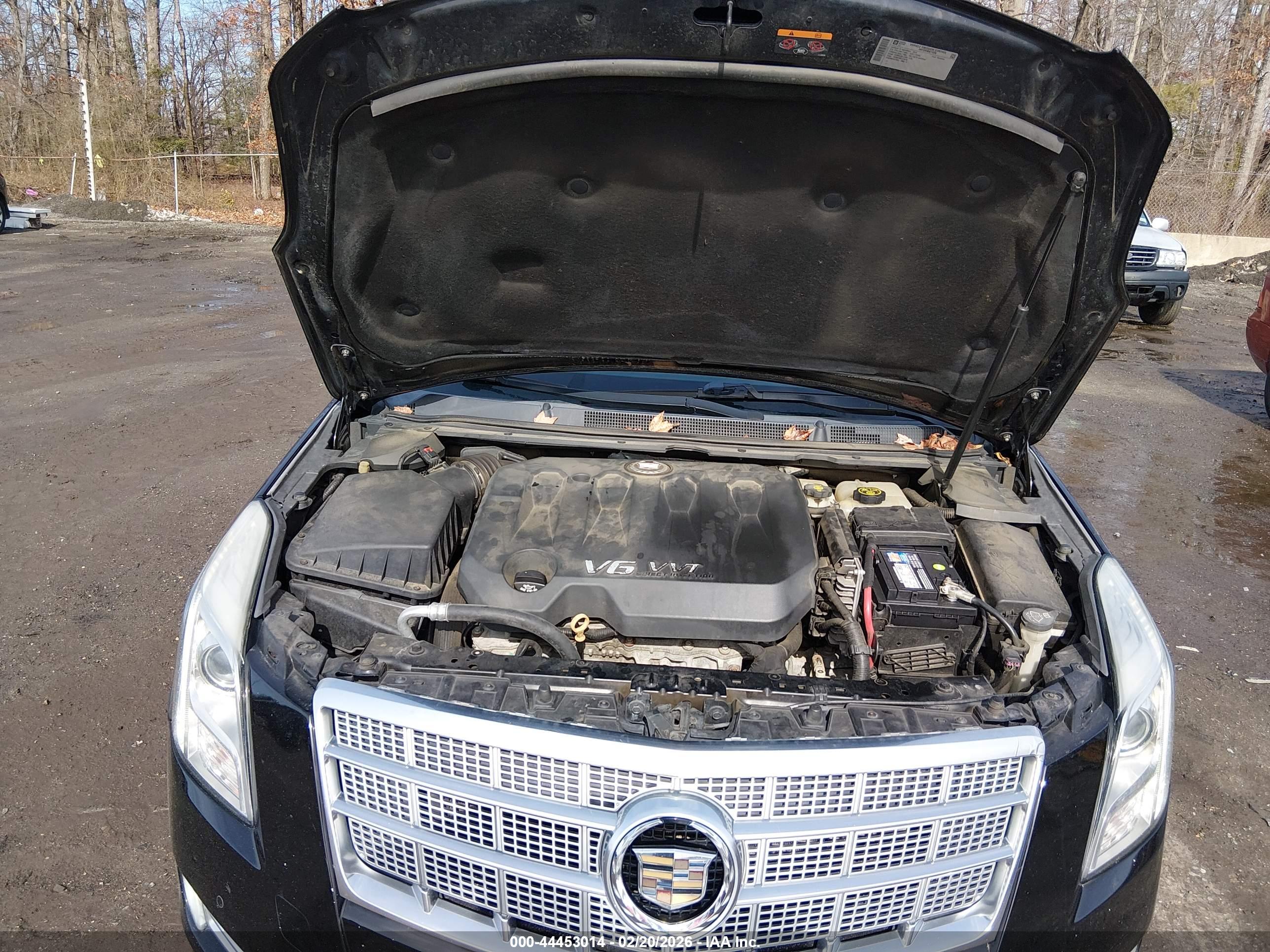 CADILLAC XTS image 10