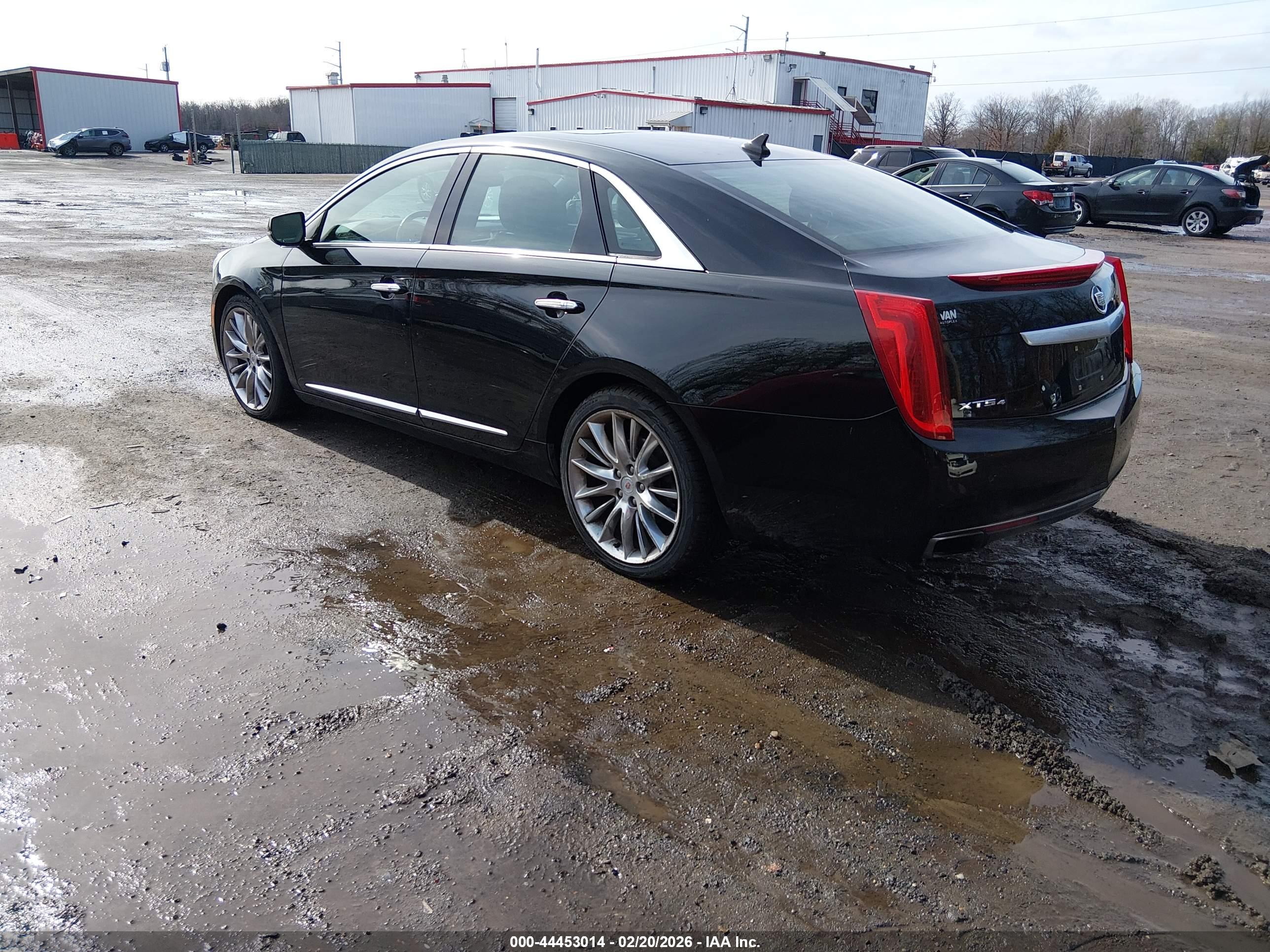 CADILLAC XTS image 3