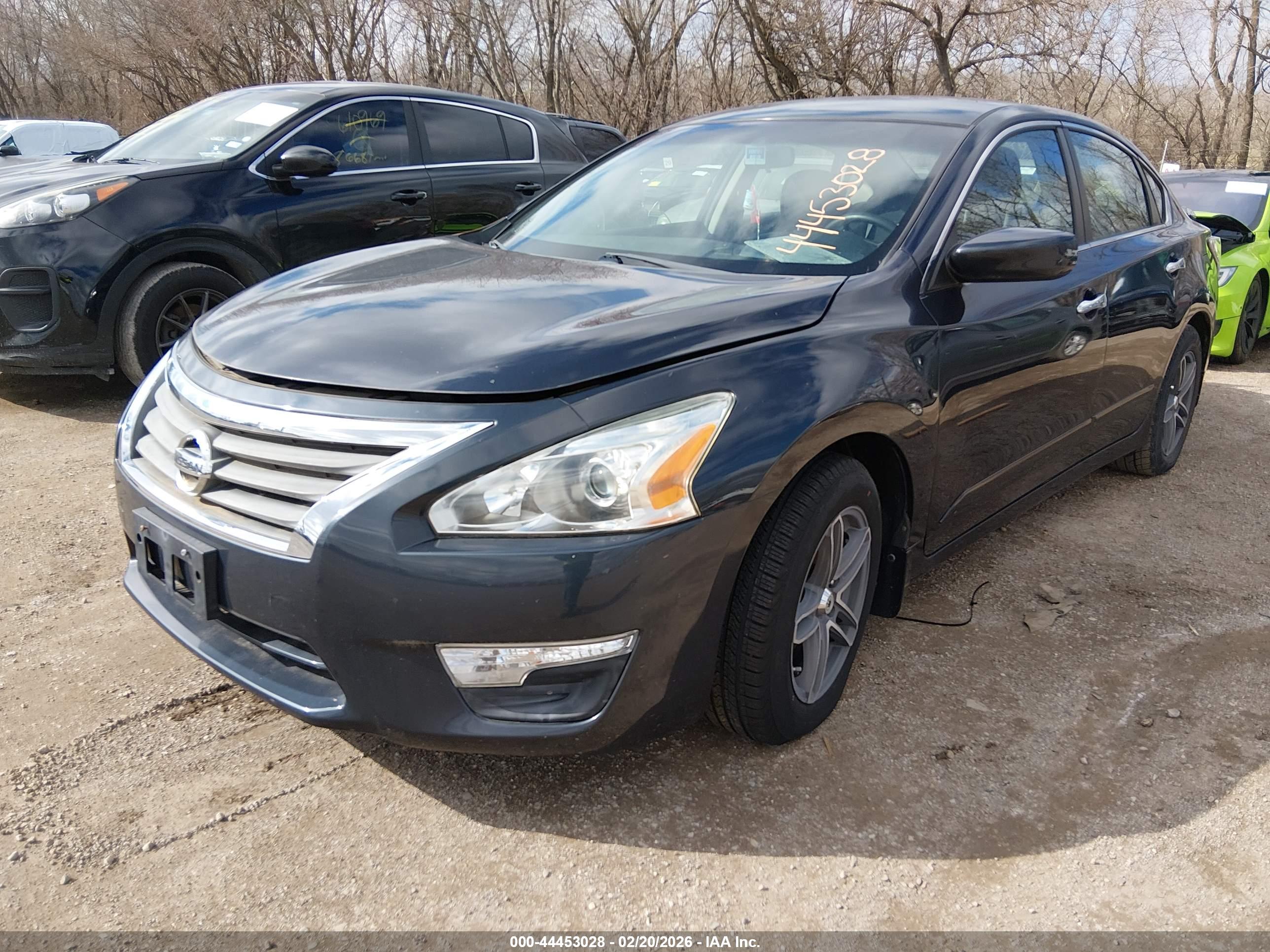 NISSAN ALTIMA image 2