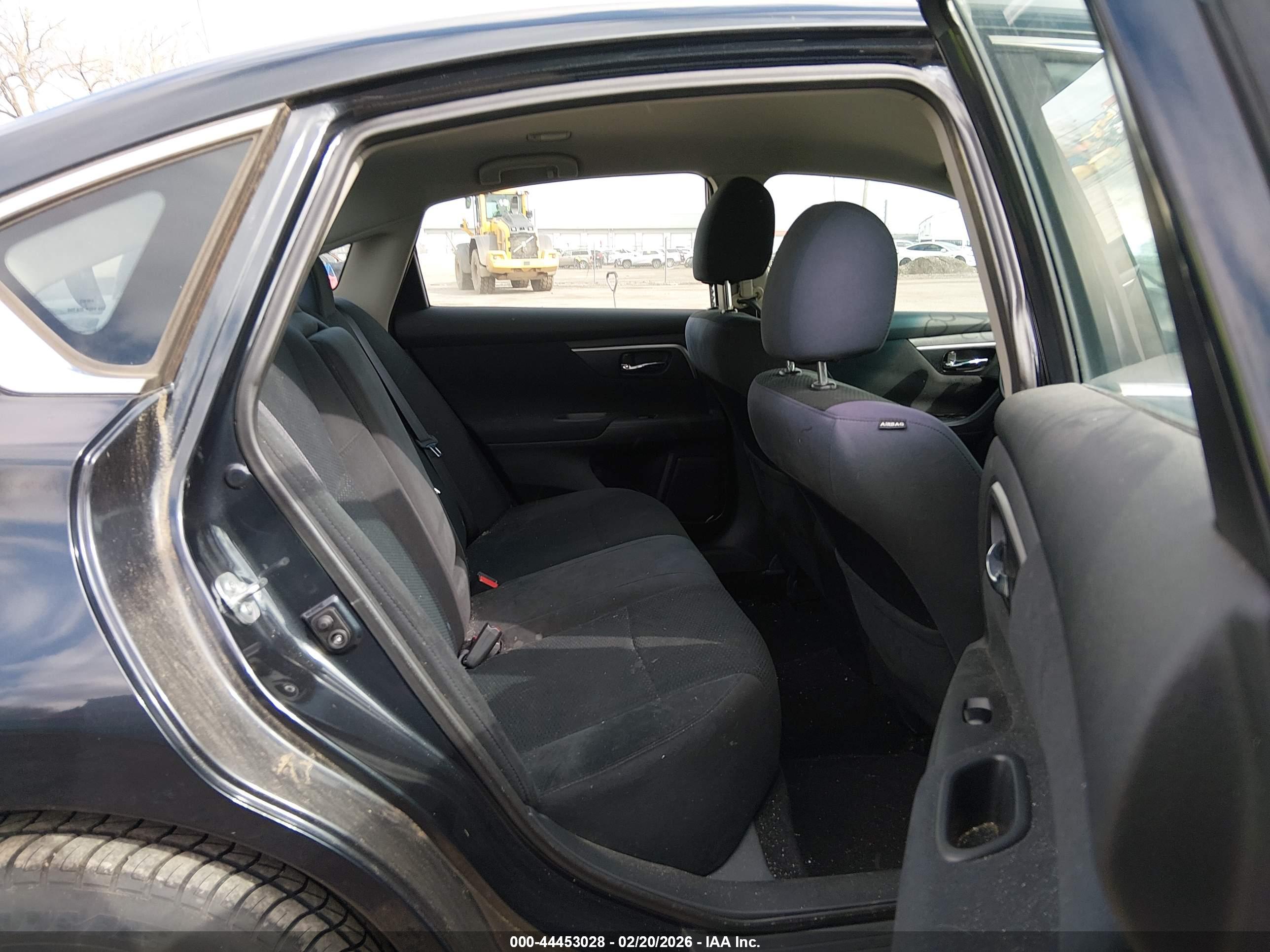 NISSAN ALTIMA image 8