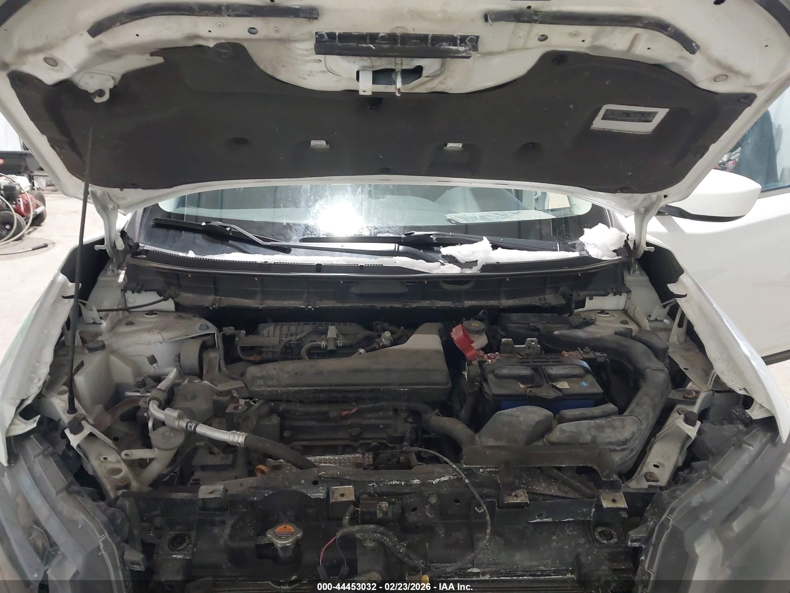NISSAN ROGUE image 10