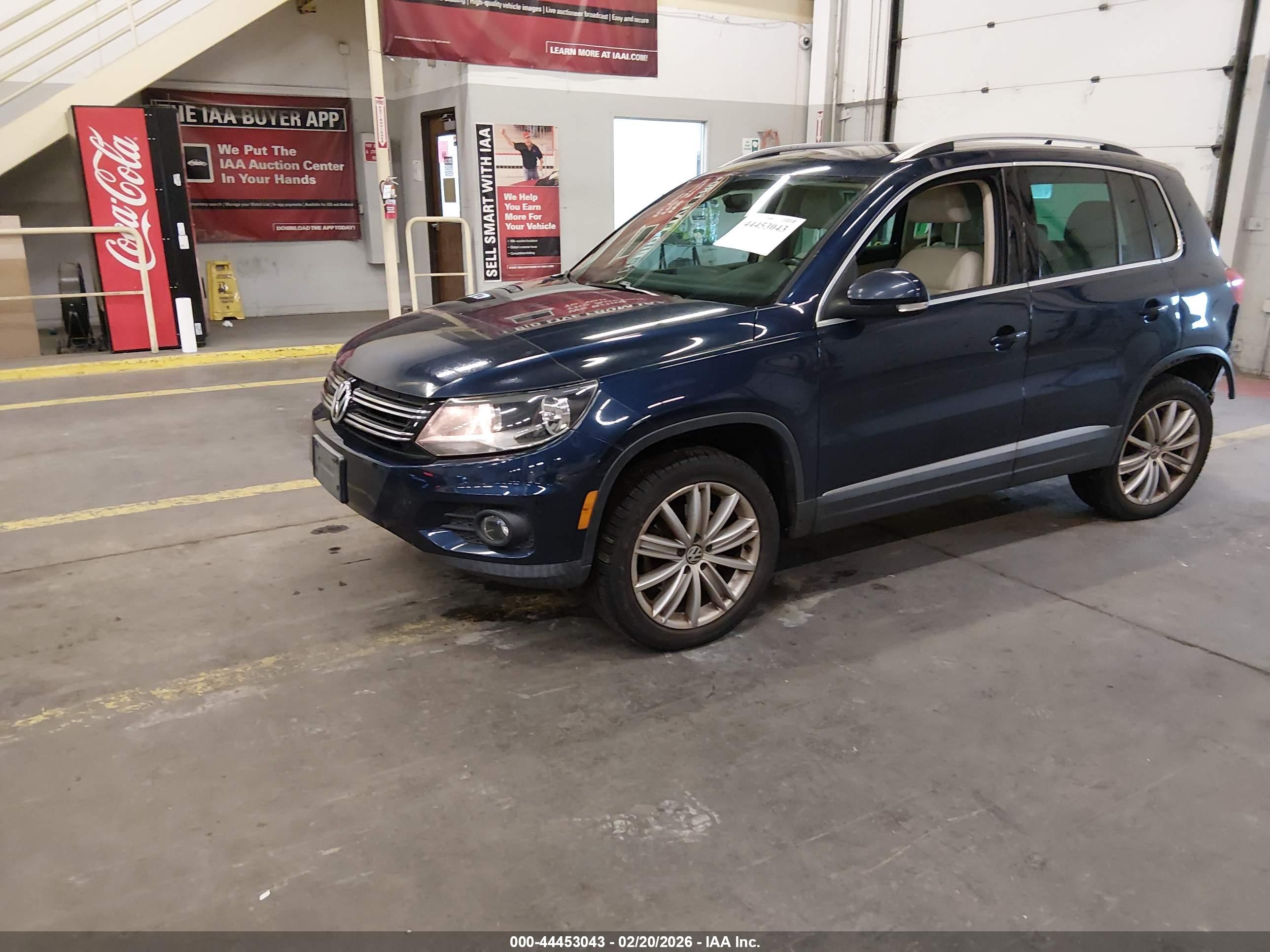 VOLKSWAGEN TIGUAN image 2