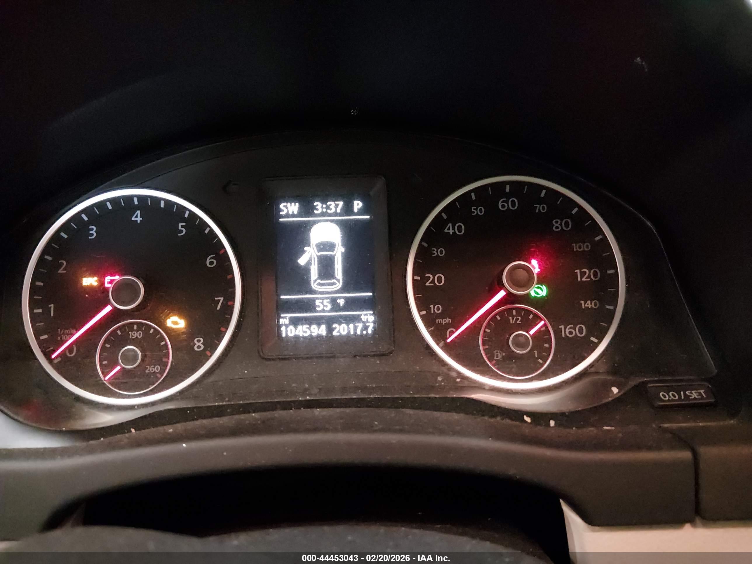VOLKSWAGEN TIGUAN image 7