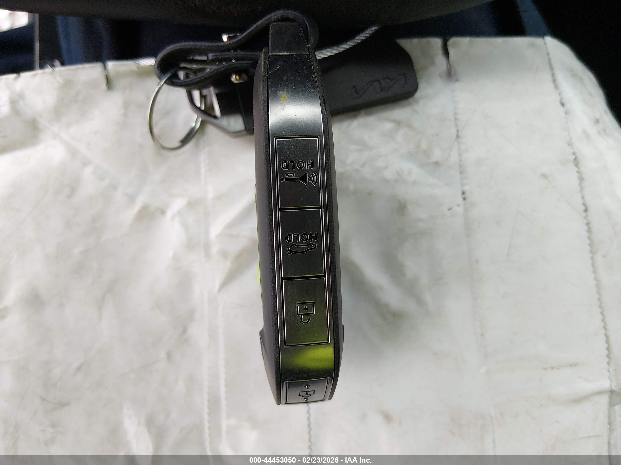 KIA K4 image 11