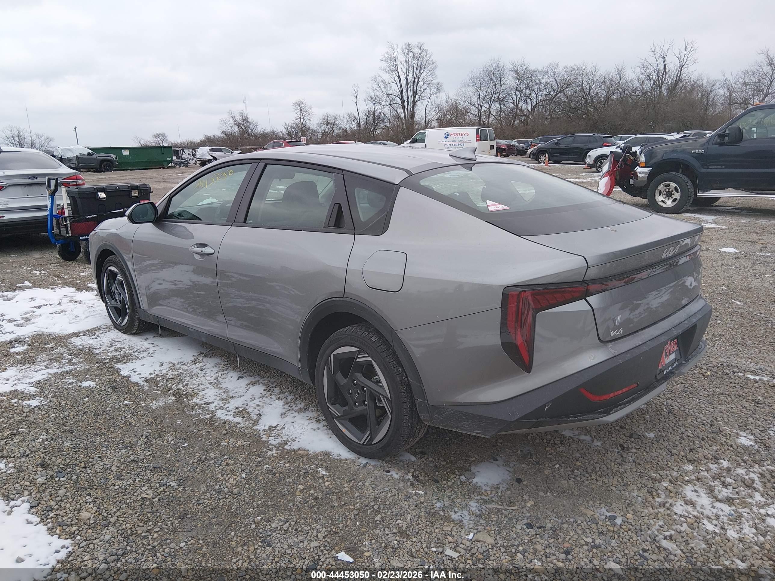 KIA K4 image 3