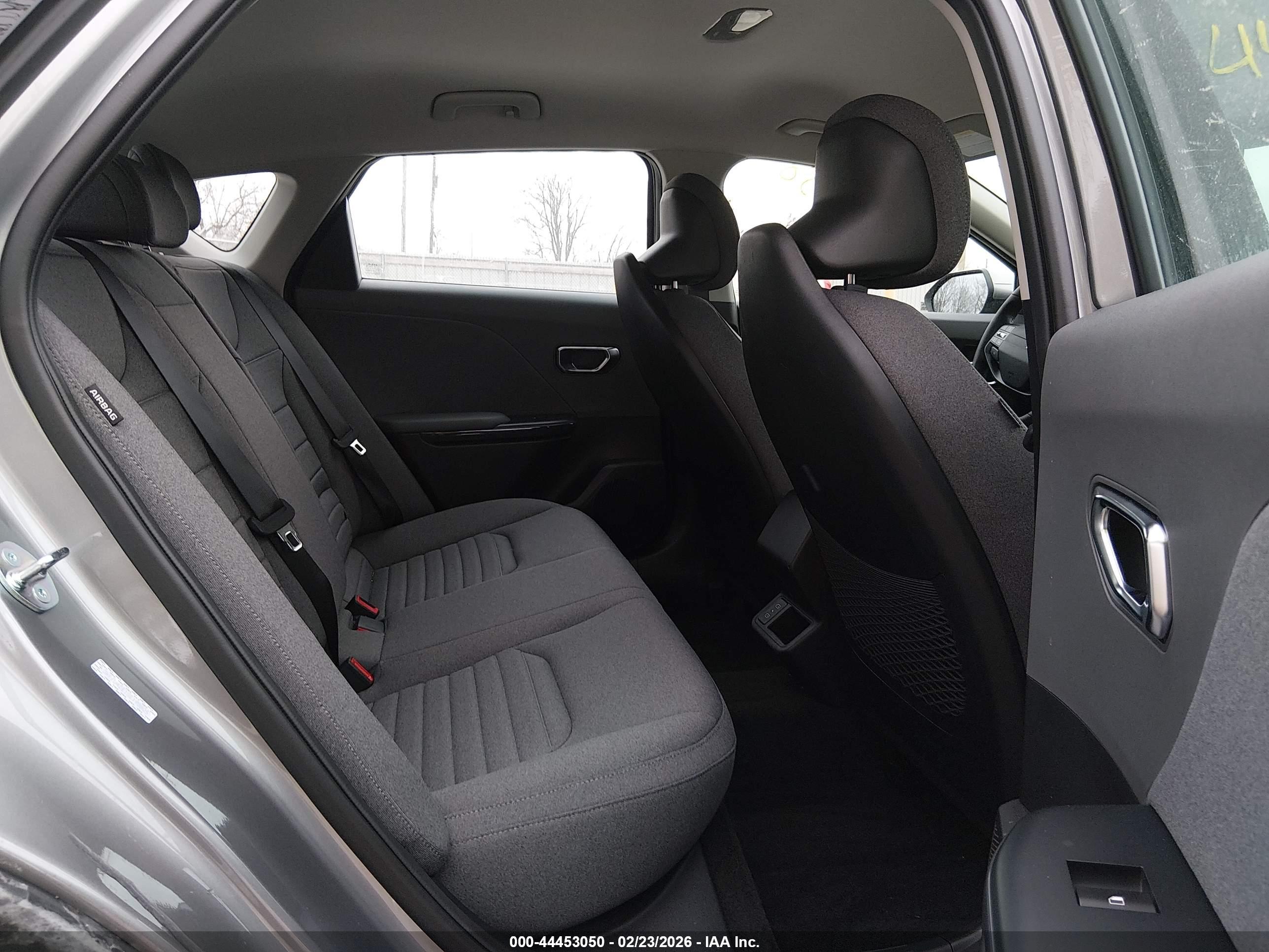 KIA K4 image 8