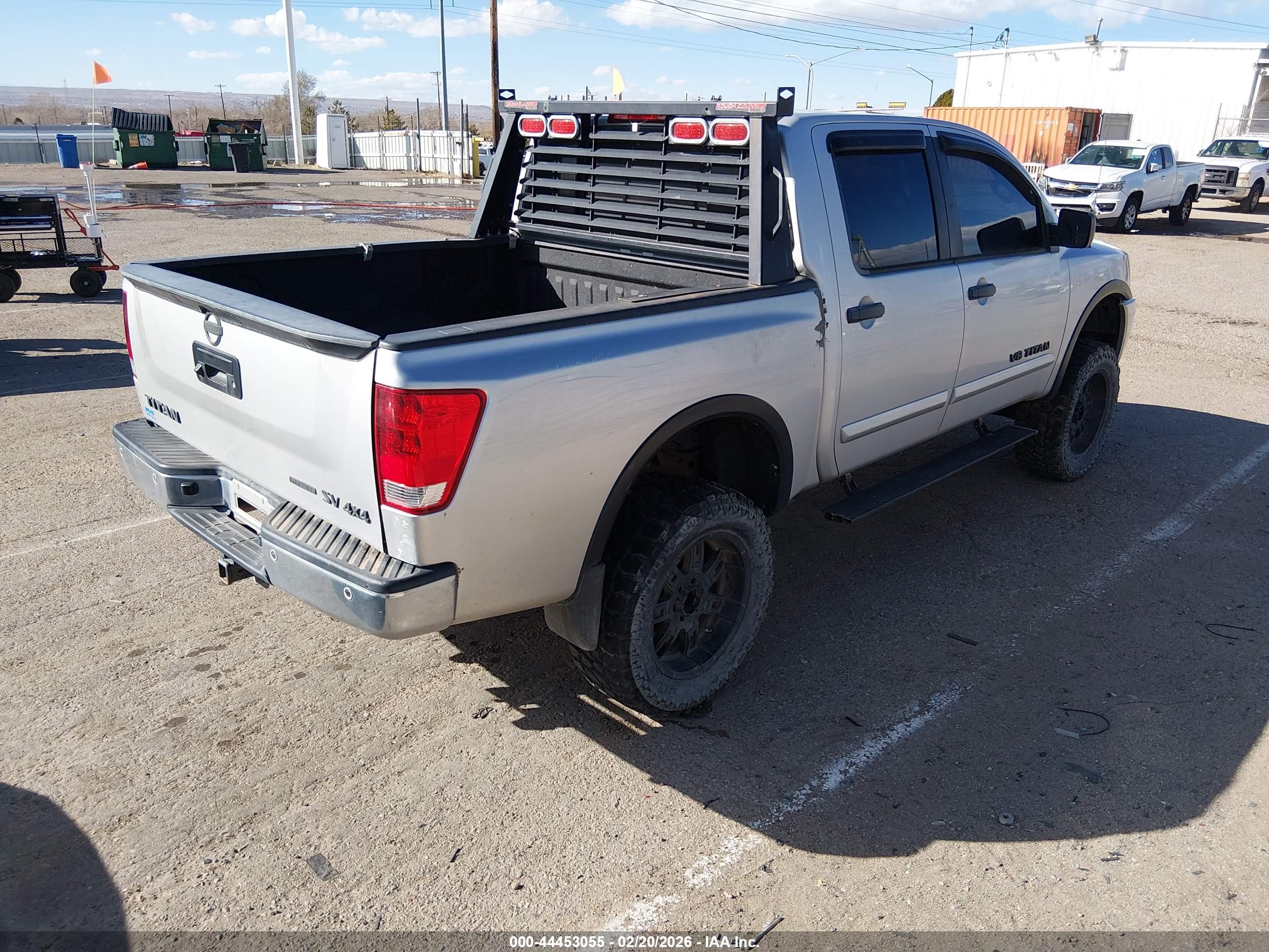 NISSAN TITAN image 4