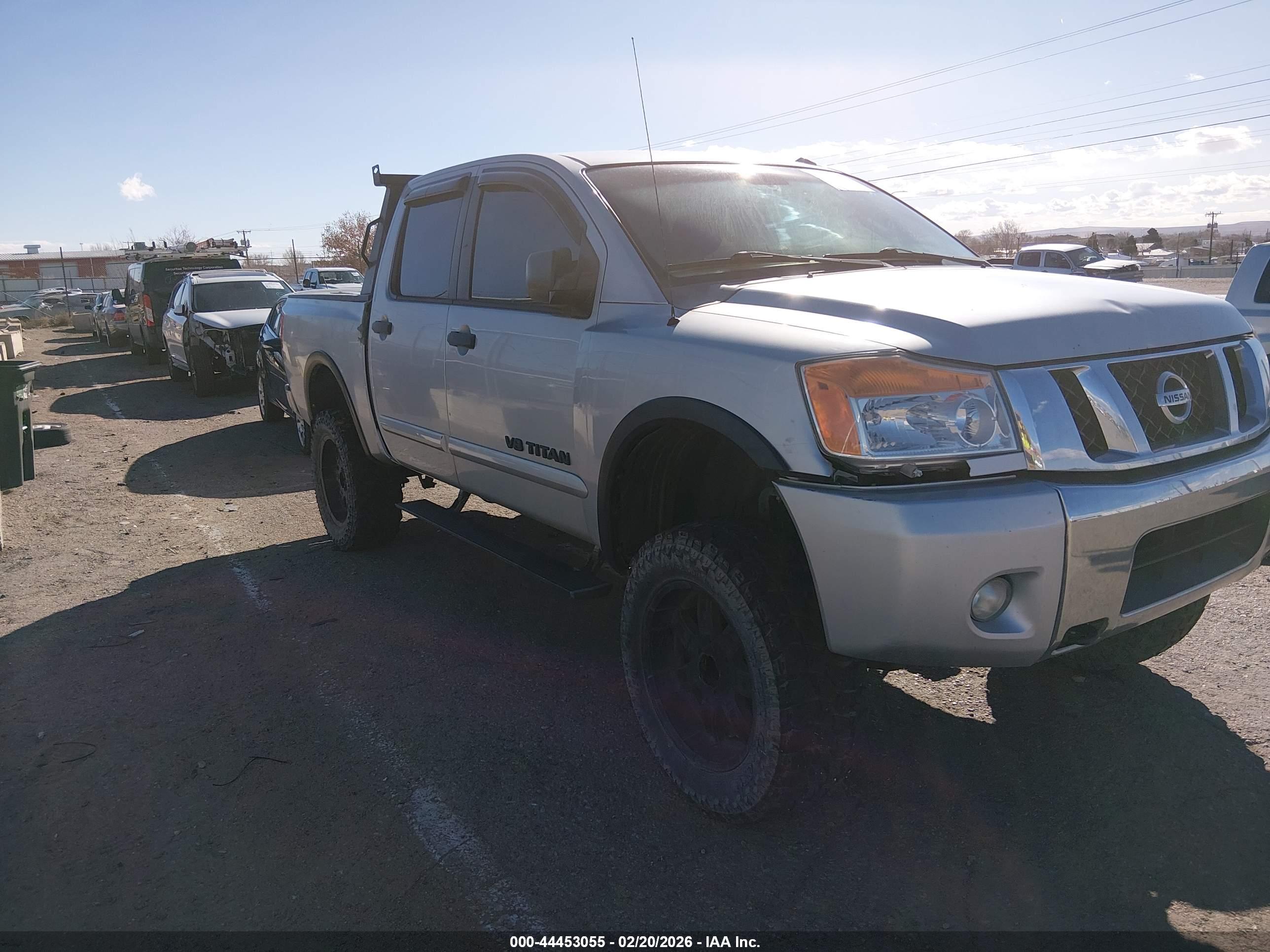NISSAN TITAN image 6