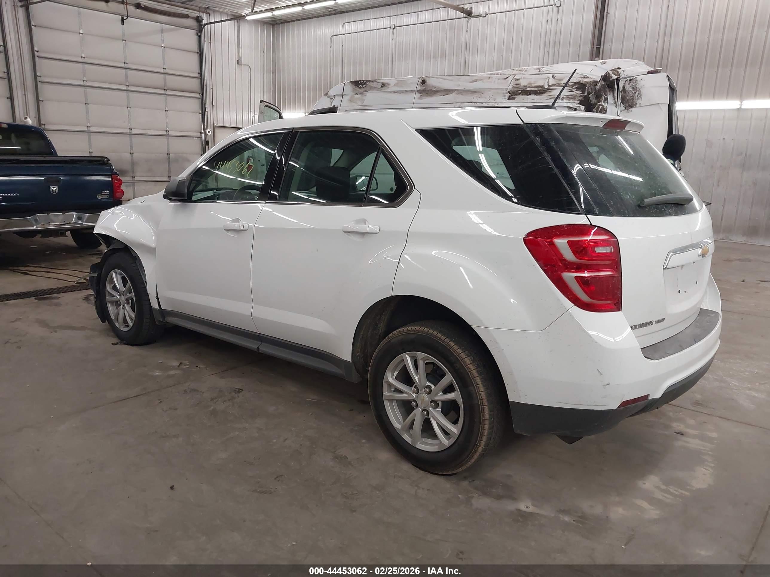 CHEVROLET EQUINOX image 3