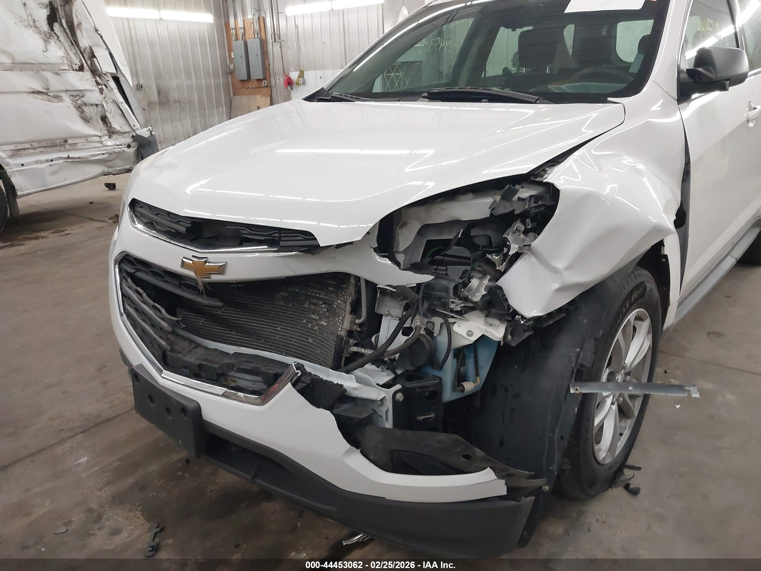 CHEVROLET EQUINOX image 6