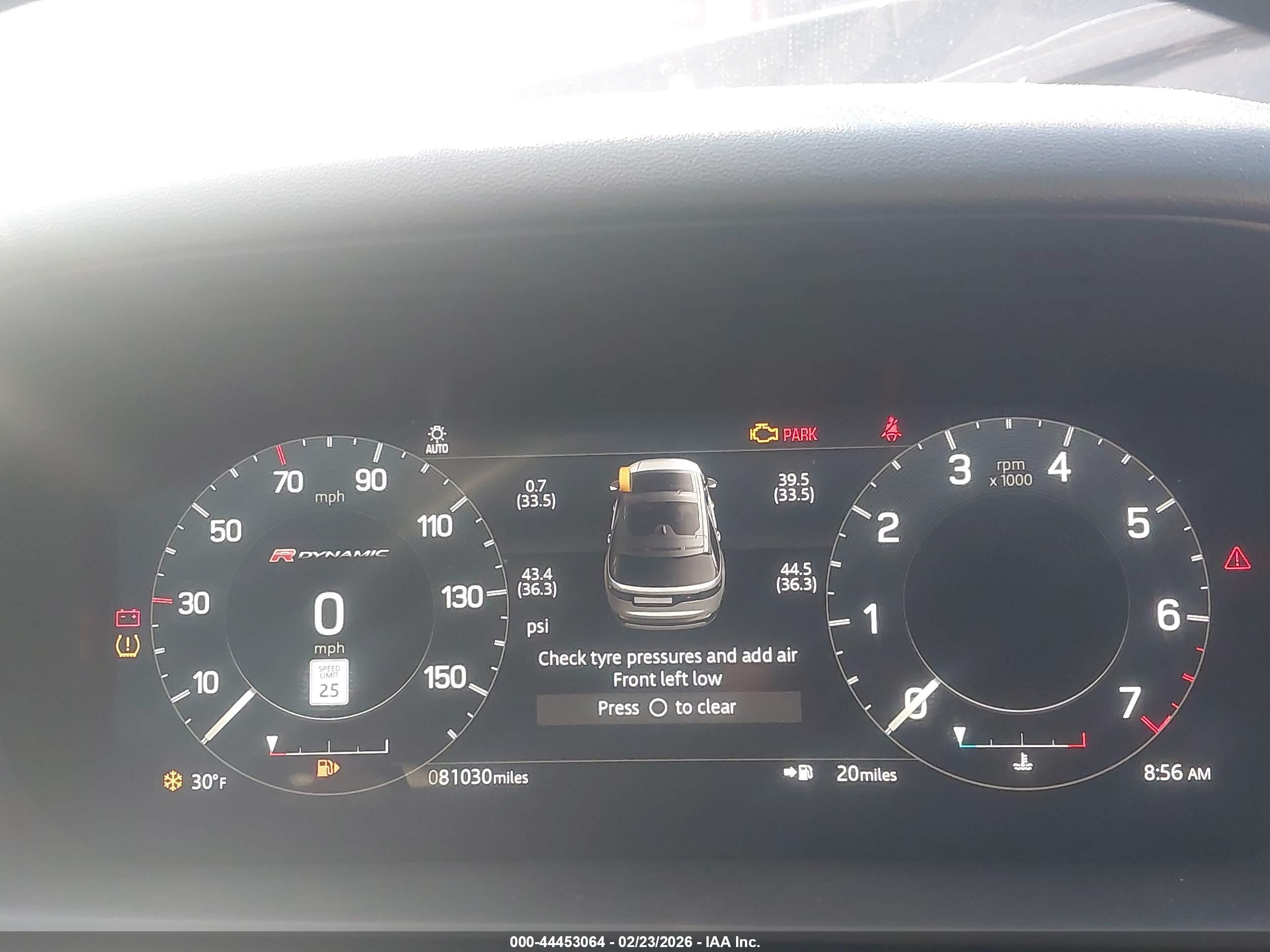 LAND ROVER image 7
