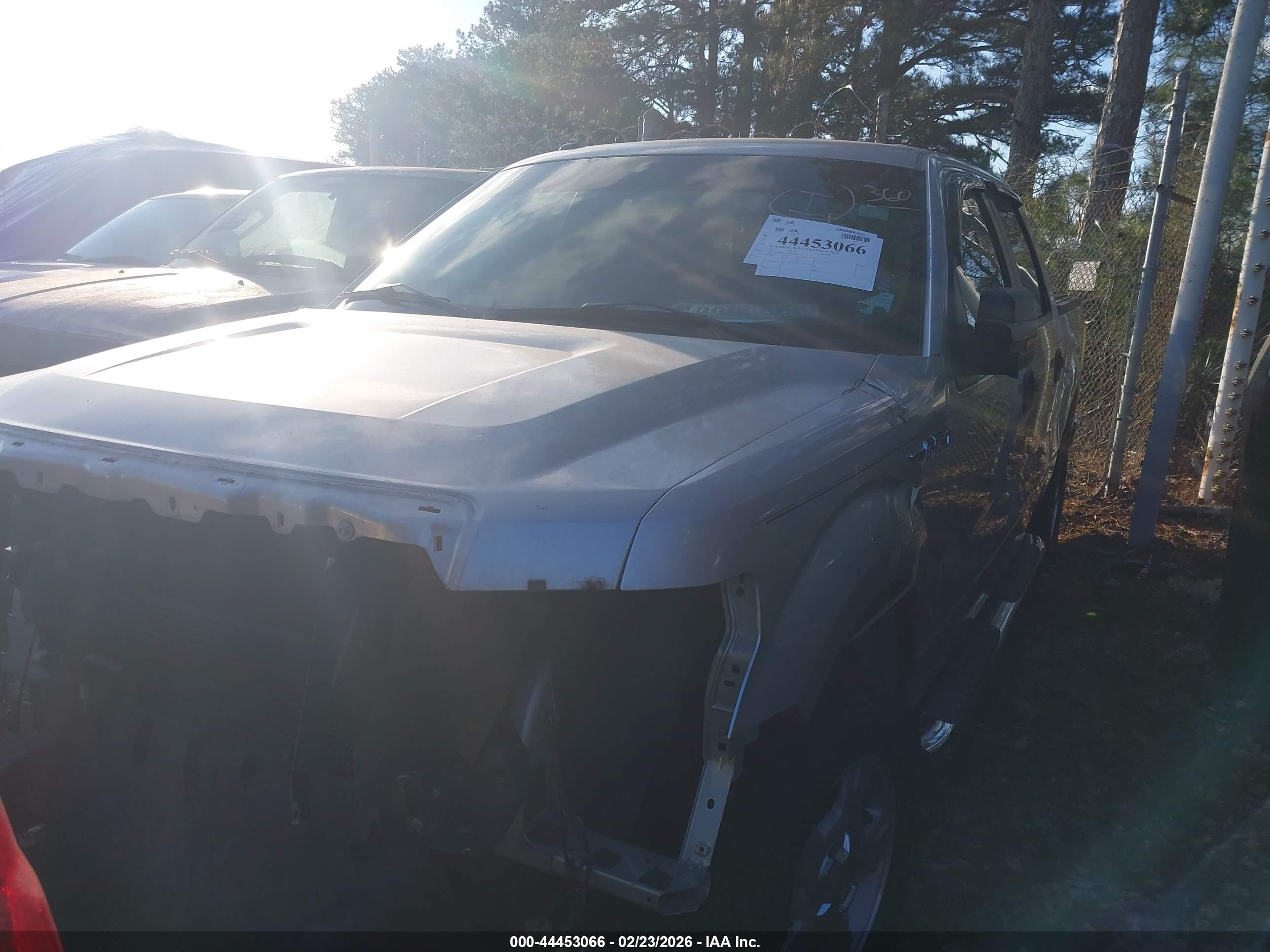 FORD F-150 image 2