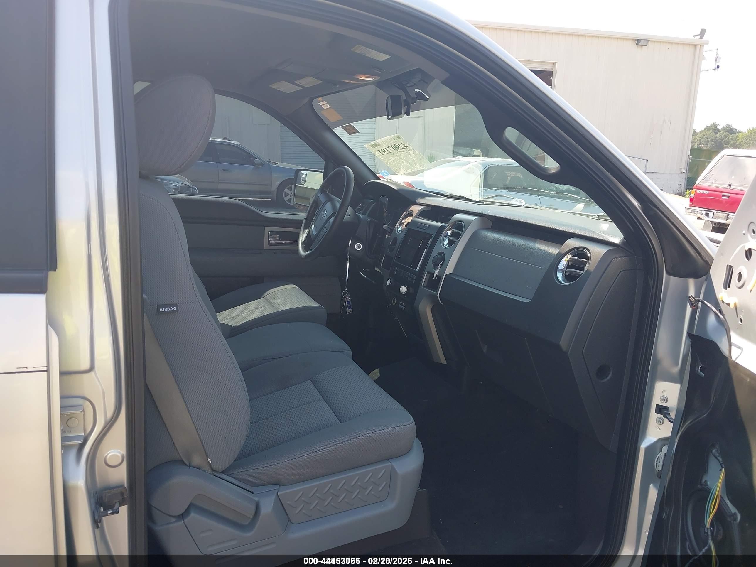 FORD F-150 image 5