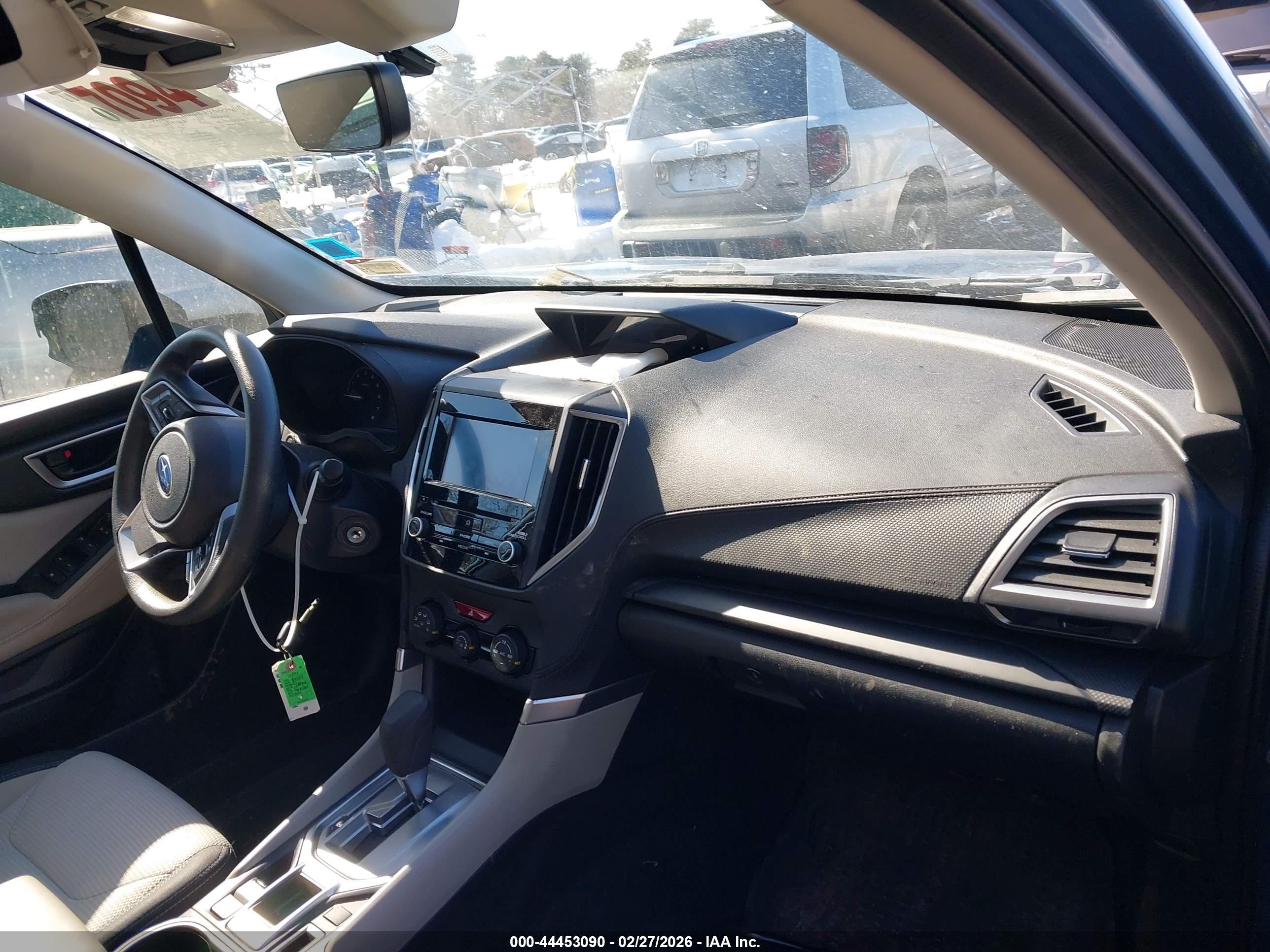 SUBARU FORESTER image 5
