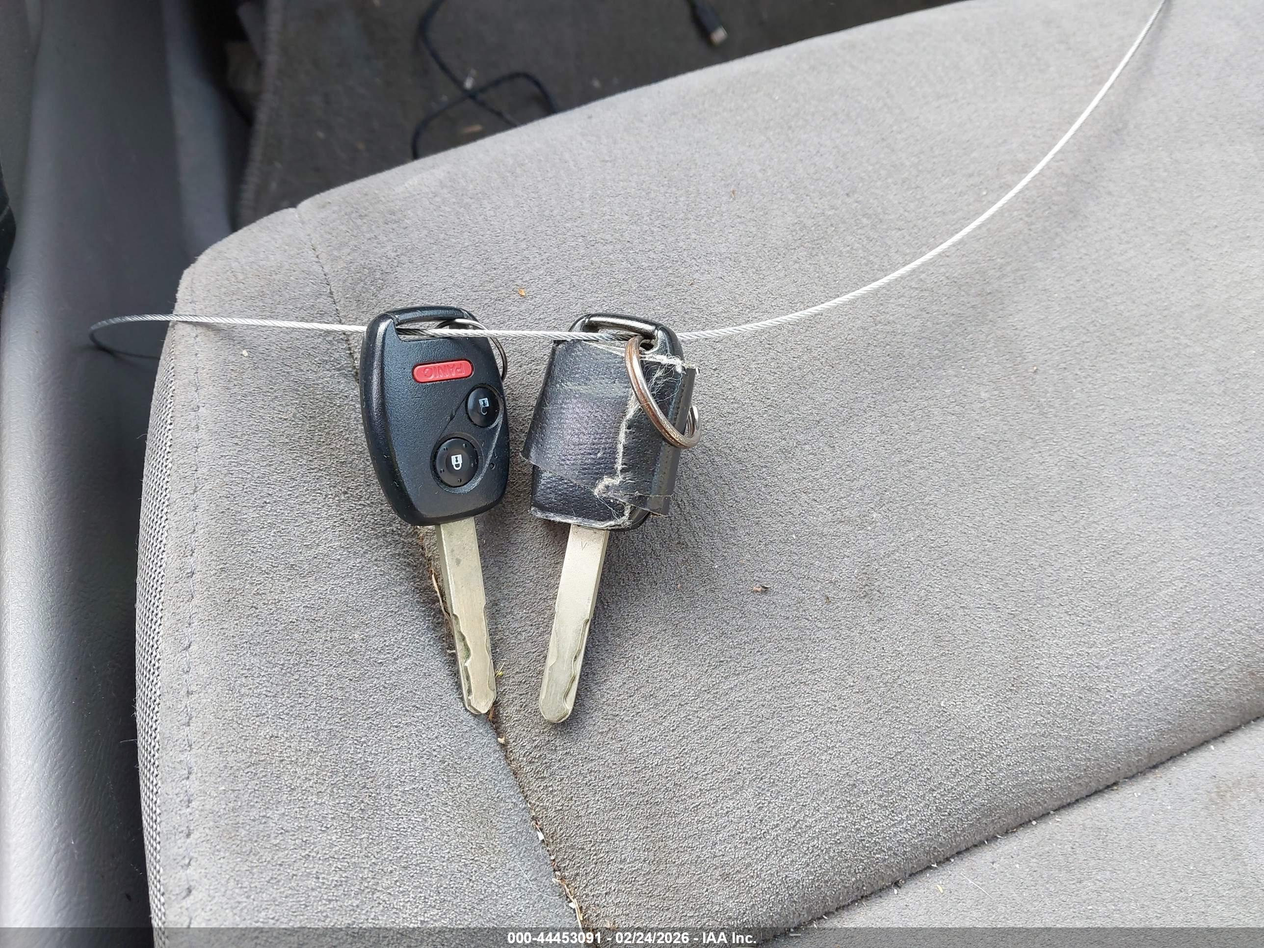 HONDA CIVIC image 11