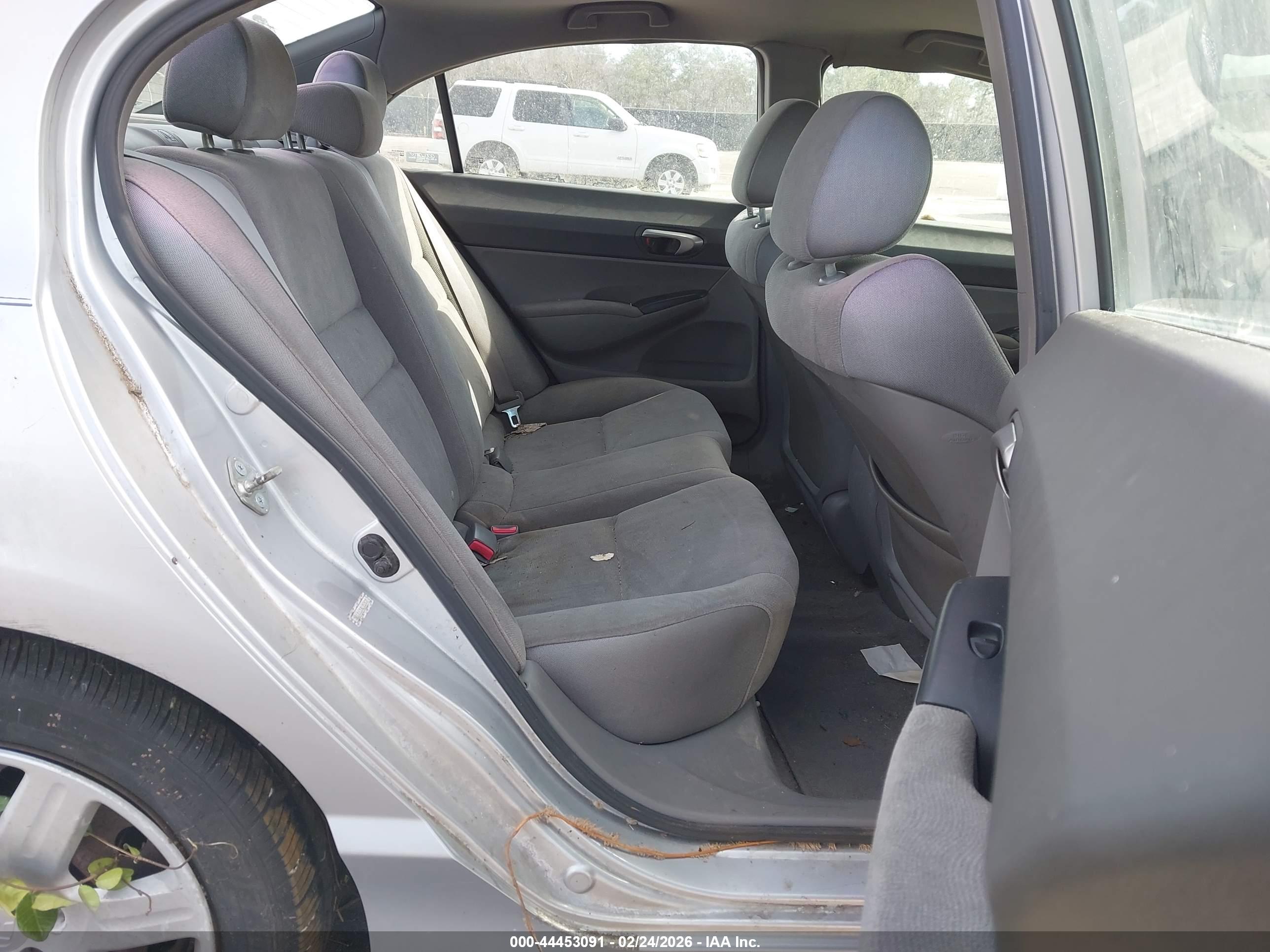 HONDA CIVIC image 8