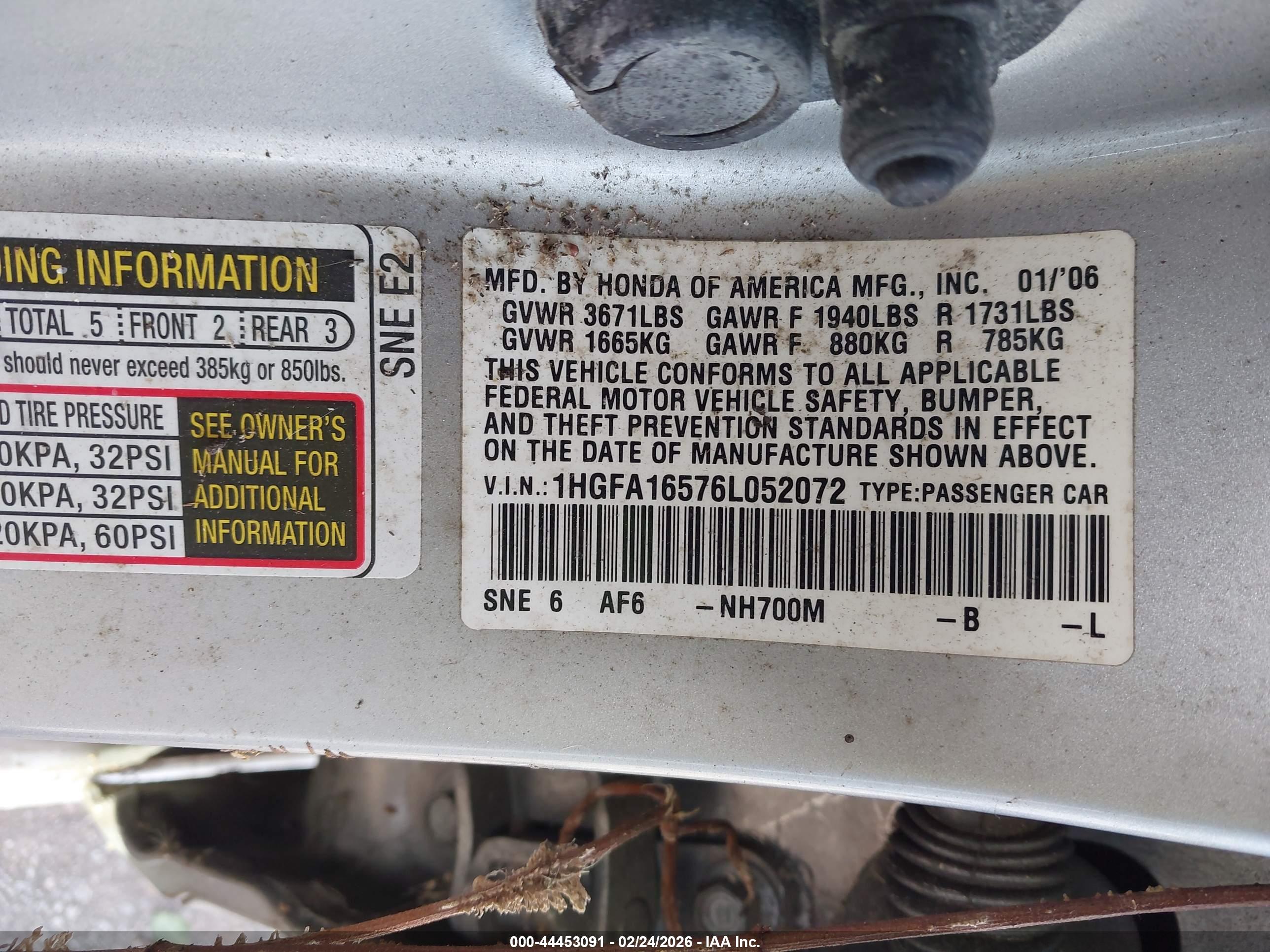 HONDA CIVIC image 9